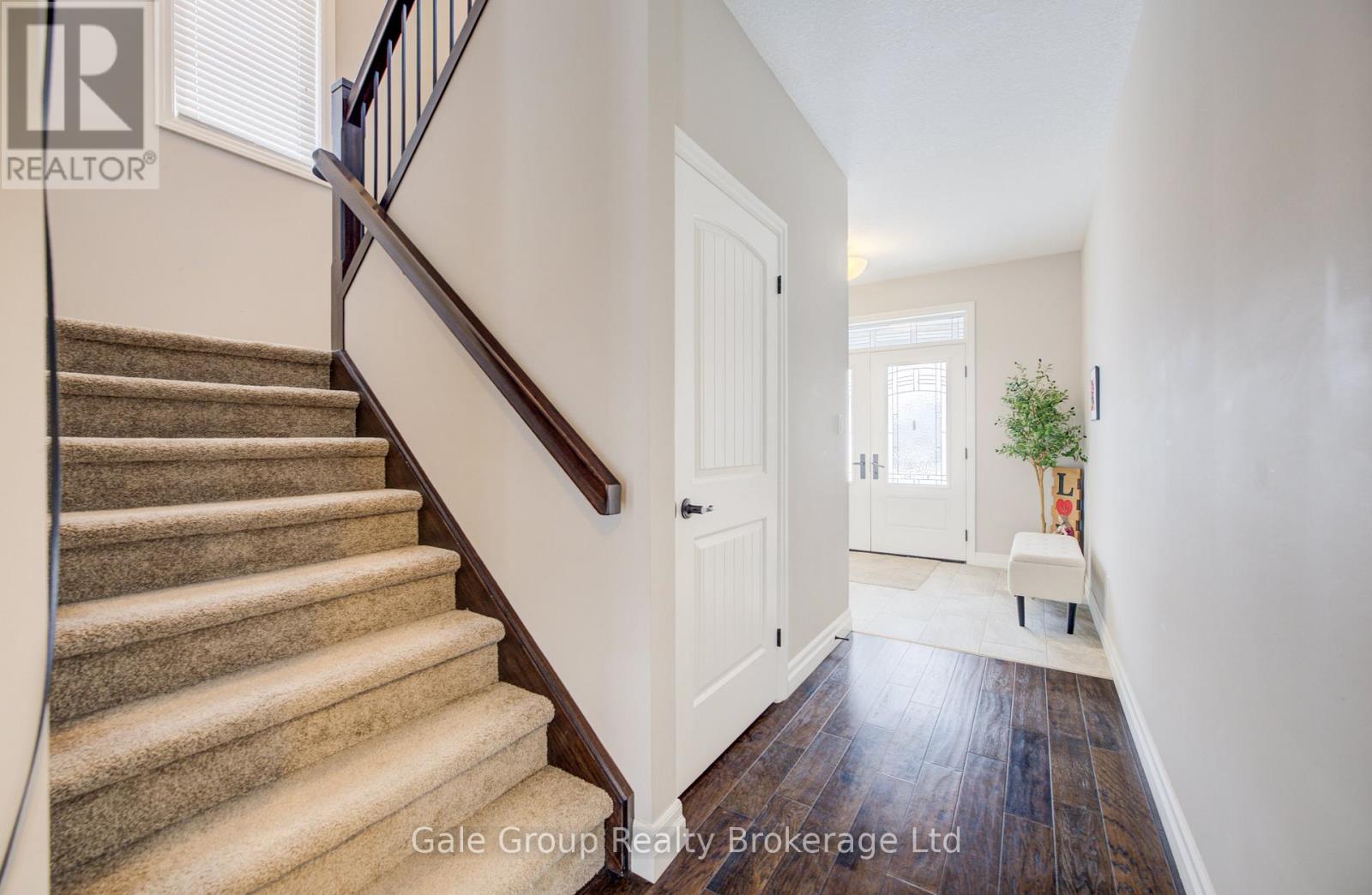 117 Juno Crescent, Woodstock (Woodstock - North), Ontario  N4T 0A9 - Photo 5 - X12733272