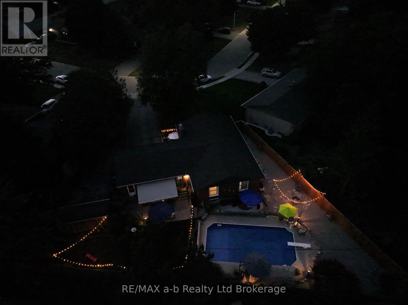 6 Camdon Court, Tillsonburg, Ontario  N4G 4B3 - Photo 46 - X12733282