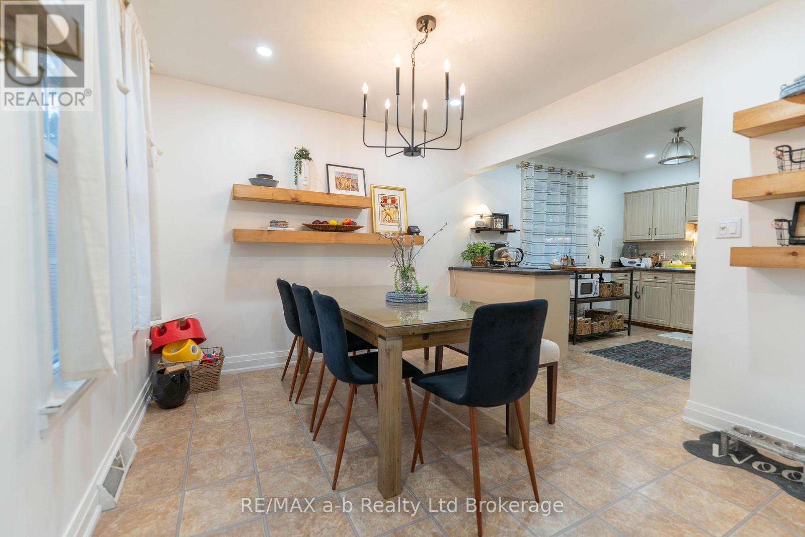 6 Camdon Court, Tillsonburg, Ontario  N4G 4B3 - Photo 9 - X12733282