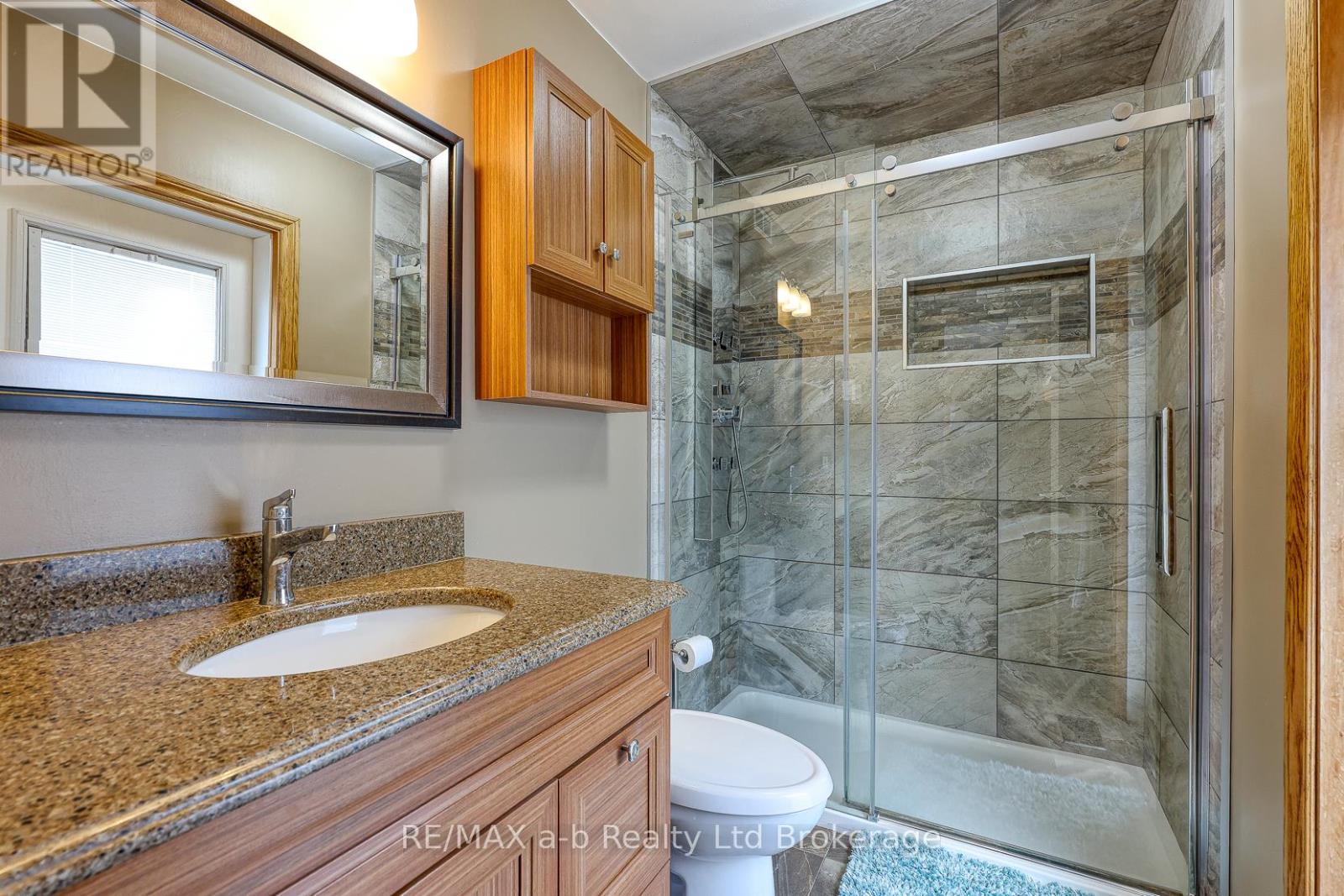 1011 Bornish Drive, North Middlesex, Ontario  N0M 2K0 - Photo 45 - X12734784