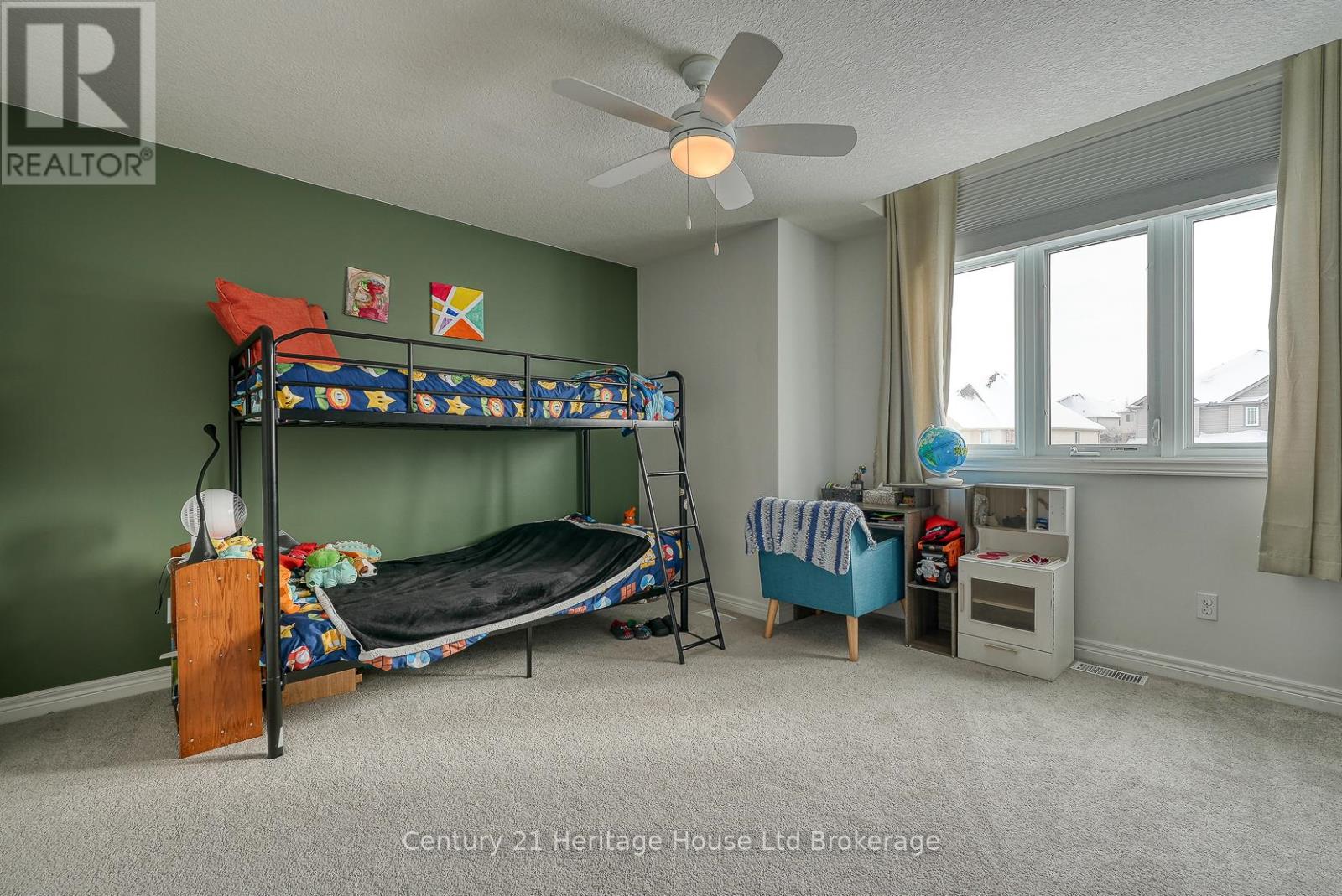 215 Munnoch Boulevard, Woodstock (Woodstock - North), Ontario  N4T 1V7 - Photo 22 - X12736782