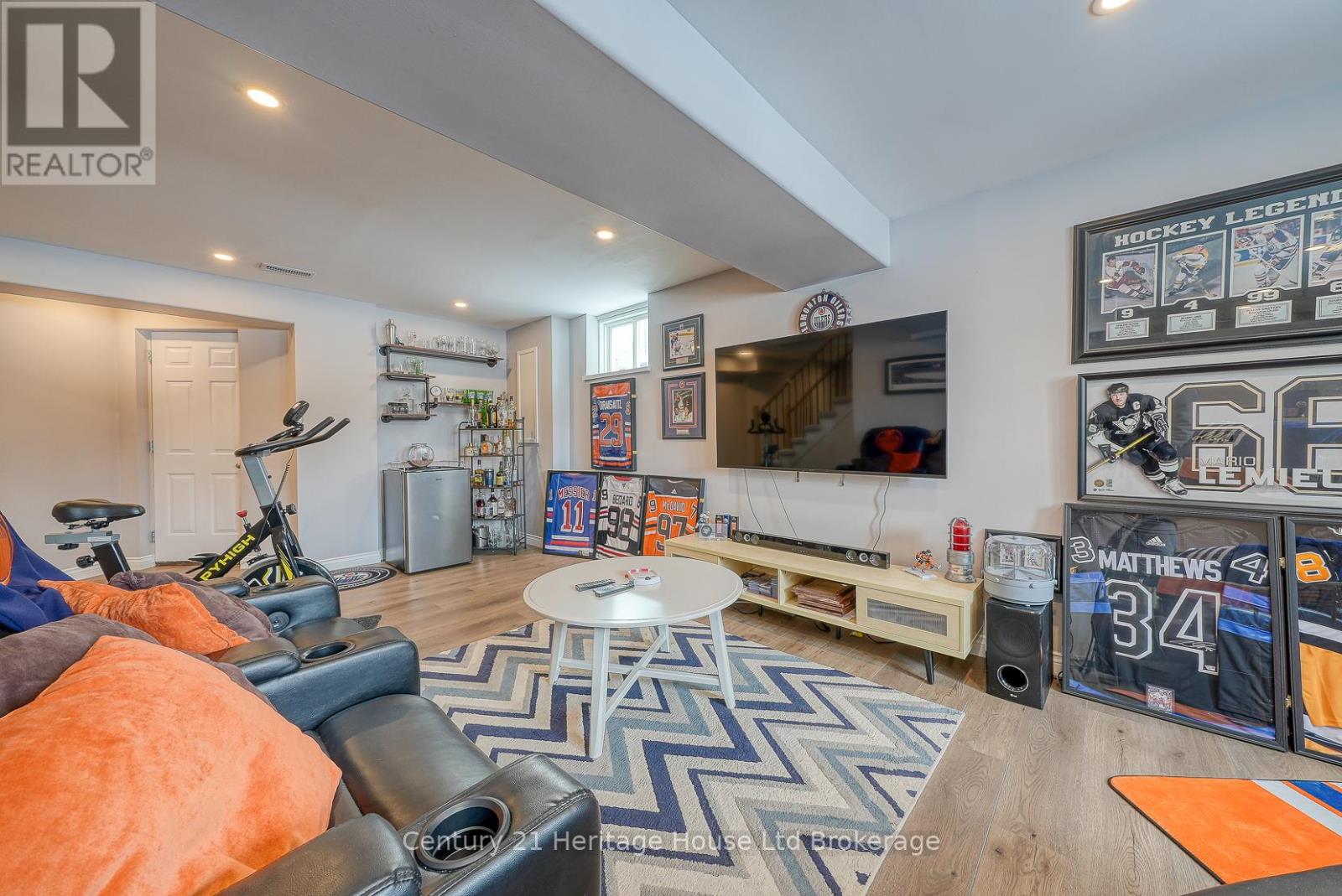 215 Munnoch Boulevard, Woodstock (Woodstock - North), Ontario  N4T 1V7 - Photo 31 - X12736782