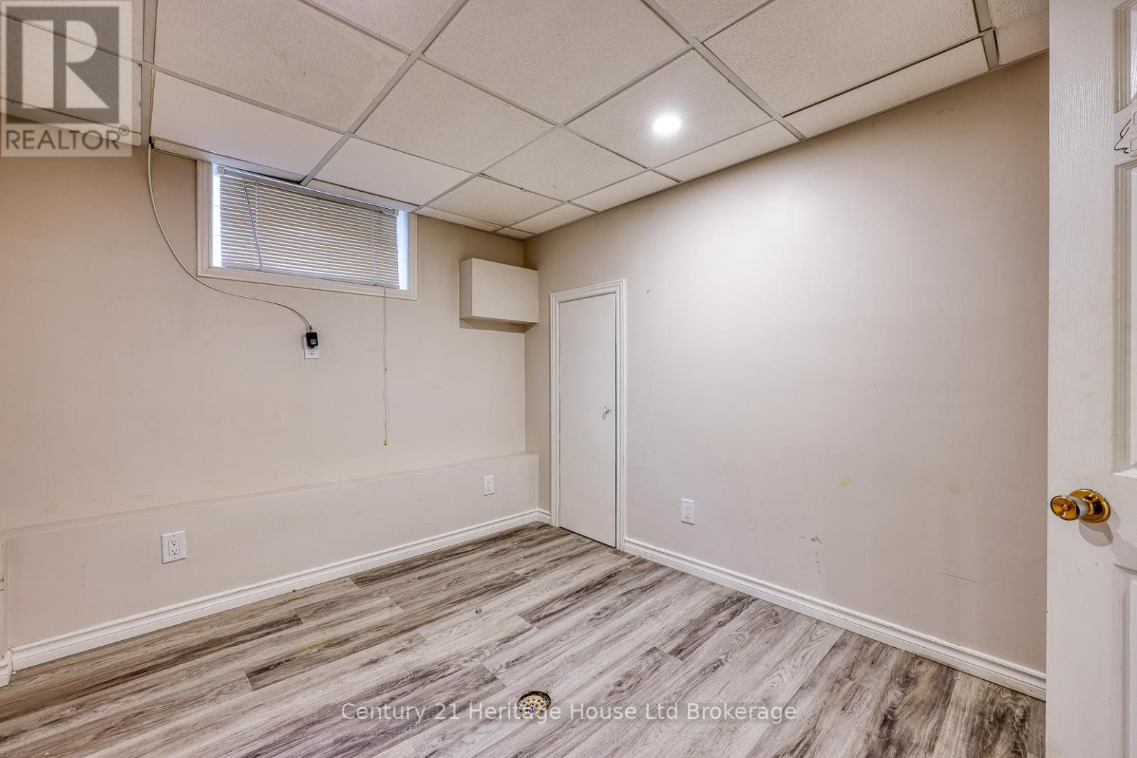 719 Peel Street, Woodstock (Woodstock - South), Ontario  N4S 1L5 - Photo 31 - X12737172