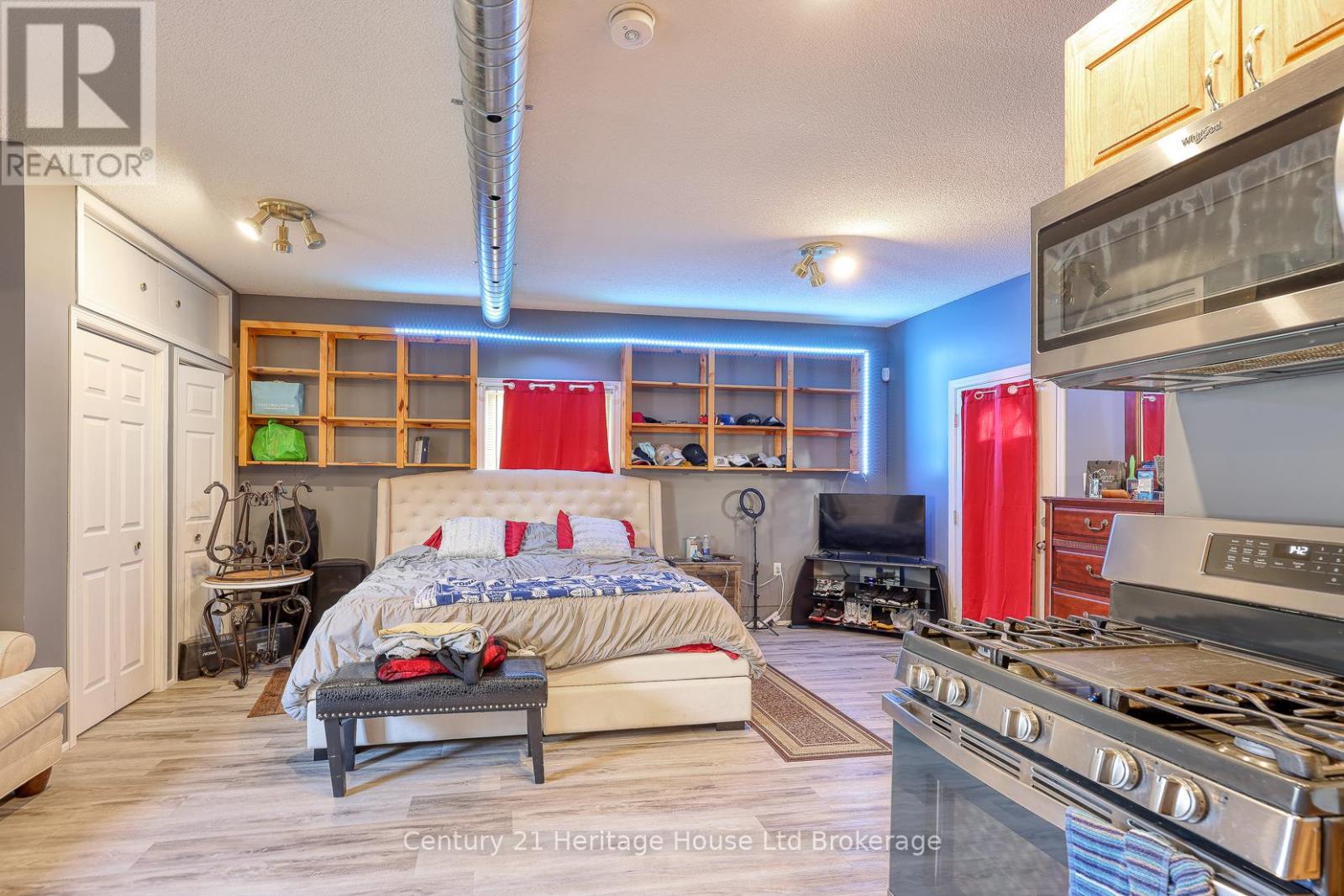 719 Peel Street, Woodstock (Woodstock - South), Ontario  N4S 1L5 - Photo 37 - X12737172