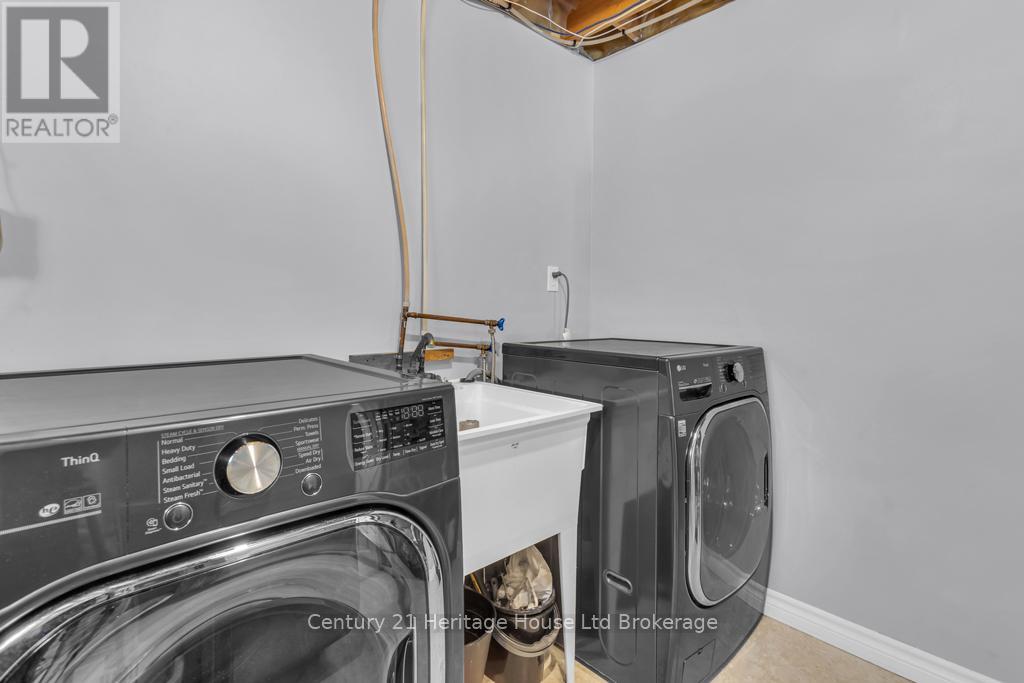 216 Thames Street N, Ingersoll (Ingersoll - North), Ontario  N5C 3E4 - Photo 26 - X12743436