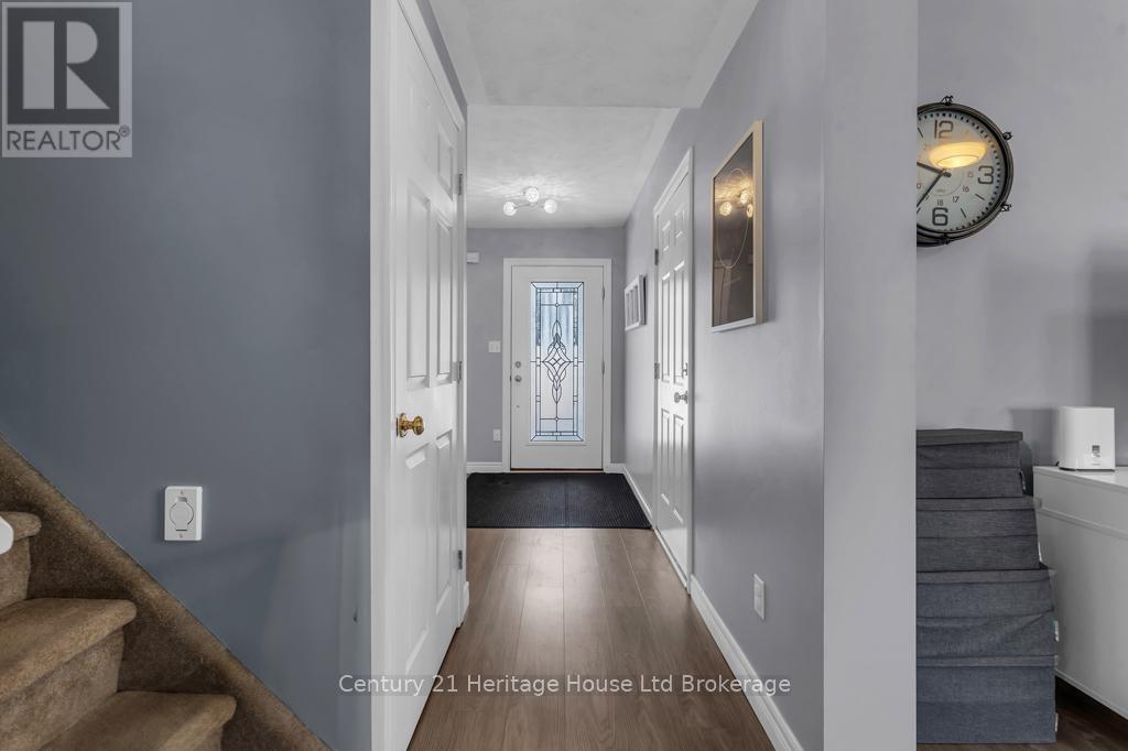 216 Thames Street N, Ingersoll (Ingersoll - North), Ontario  N5C 3E4 - Photo 5 - X12743436