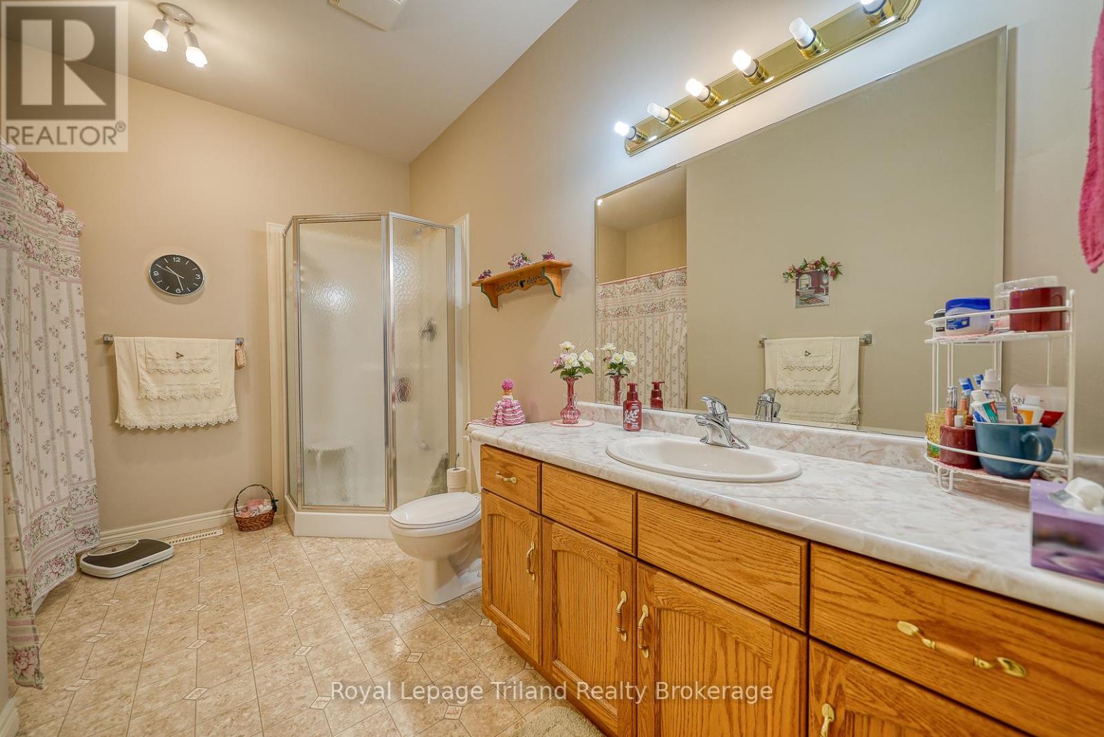 2 - 153 Ferguson Drive, Woodstock (Woodstock - South), Ontario  N4V 1H4 - Photo 19 - X12749916