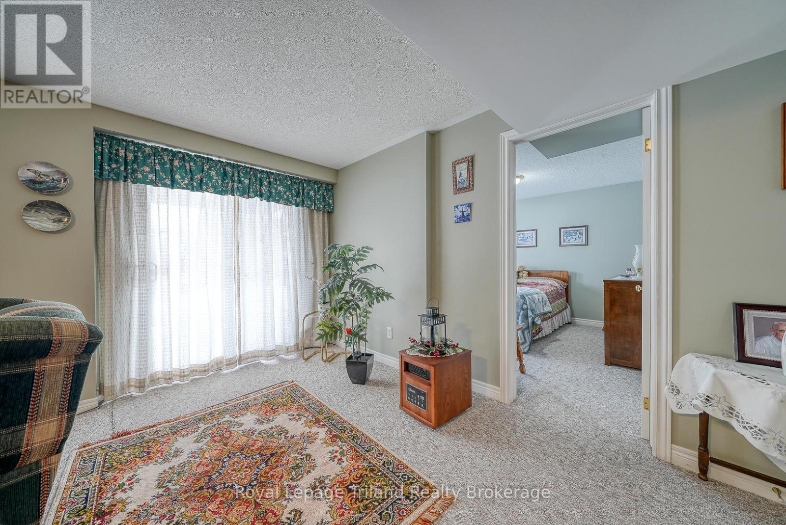 2 - 153 Ferguson Drive, Woodstock (Woodstock - South), Ontario  N4V 1H4 - Photo 27 - X12749916