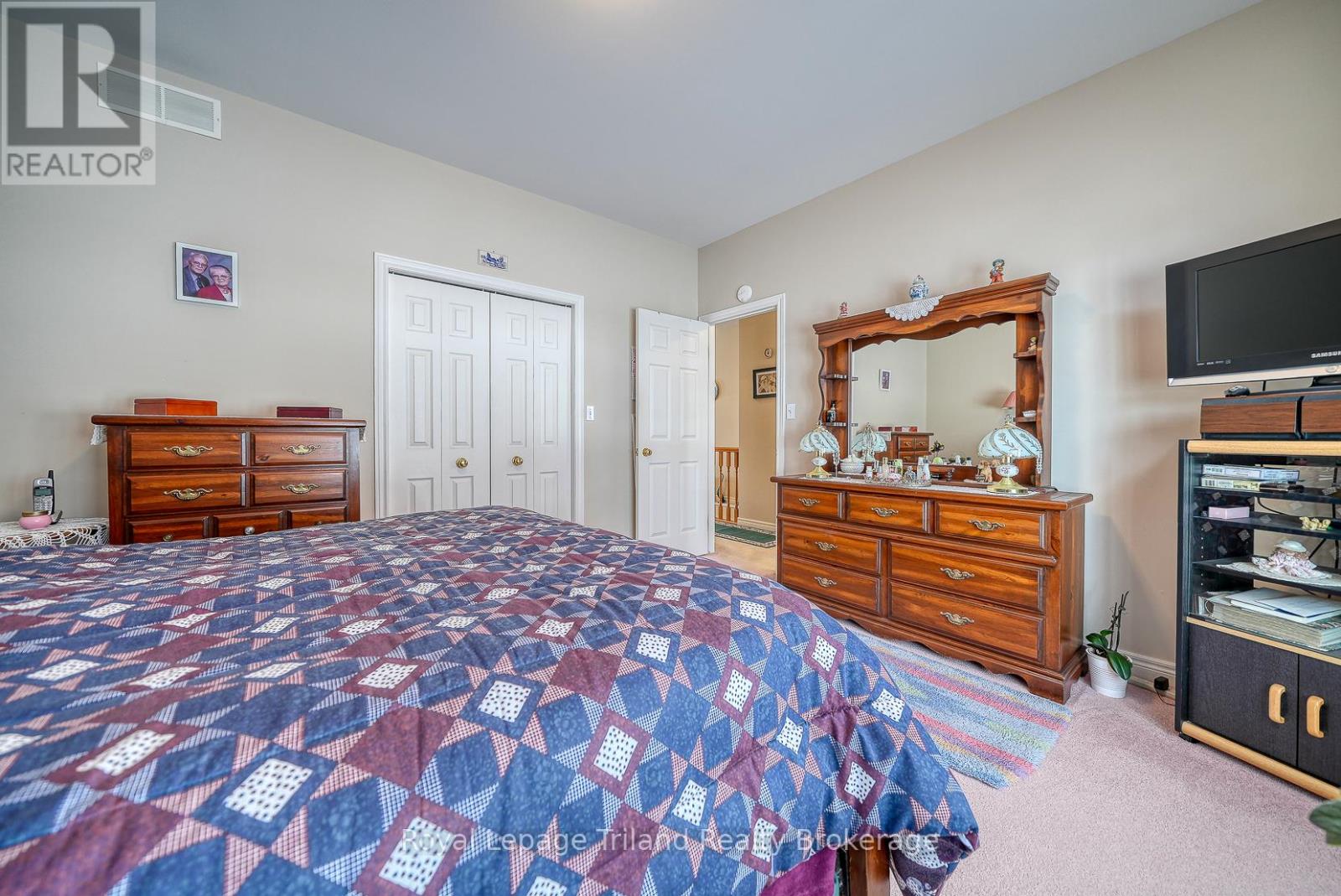 2 - 153 Ferguson Drive, Woodstock (Woodstock - South), Ontario  N4V 1H4 - Photo 7 - X12749916