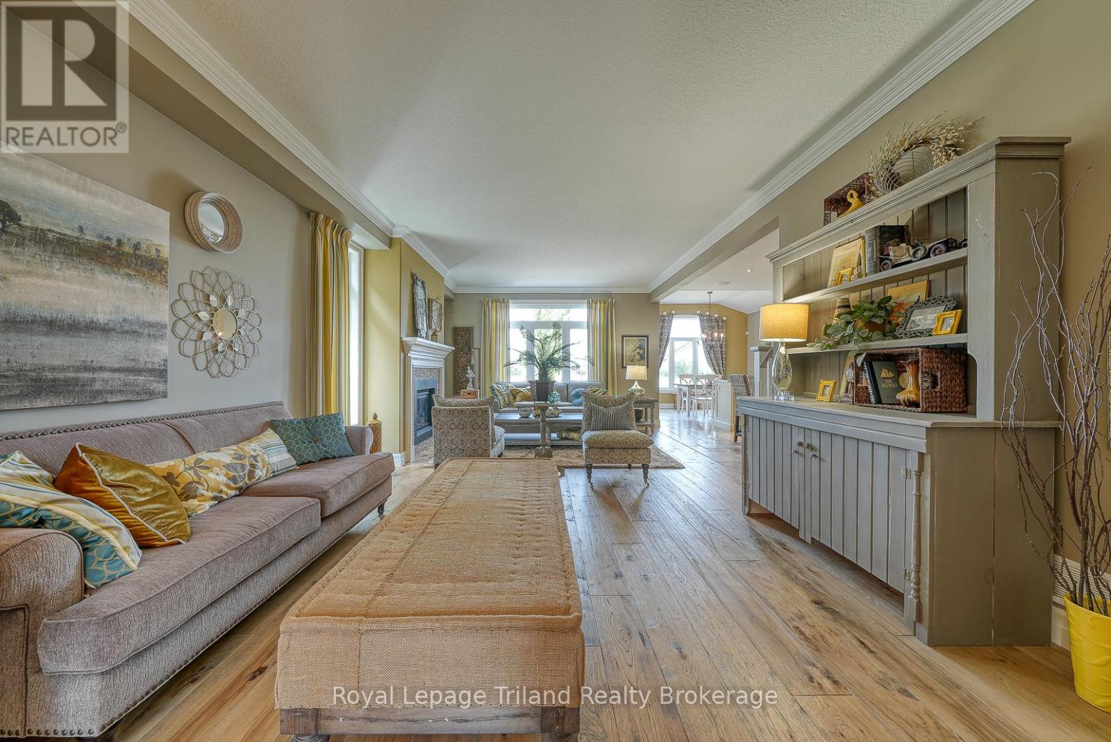 1142 Caen Avenue, Woodstock (Woodstock - North), Ontario  N4T 0G3 - Photo 10 - X12750514