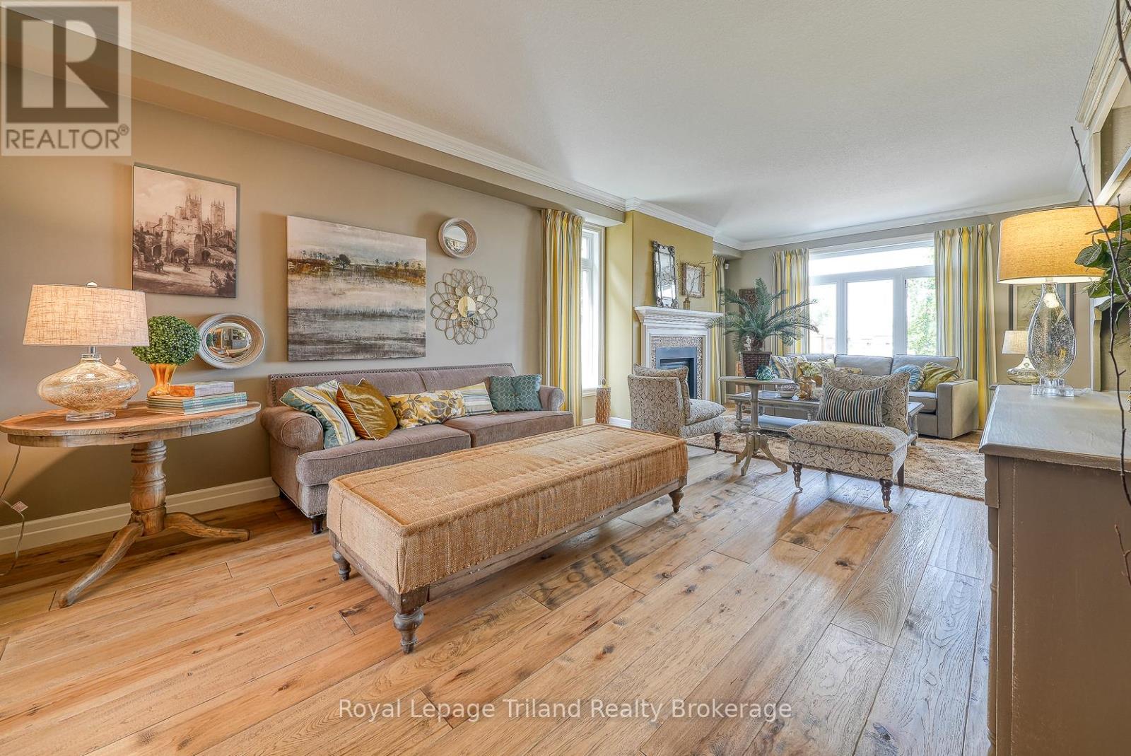 1142 Caen Avenue, Woodstock (Woodstock - North), Ontario  N4T 0G3 - Photo 11 - X12750514