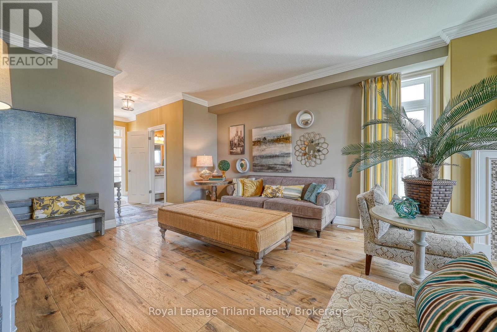 1142 Caen Avenue, Woodstock (Woodstock - North), Ontario  N4T 0G3 - Photo 12 - X12750514