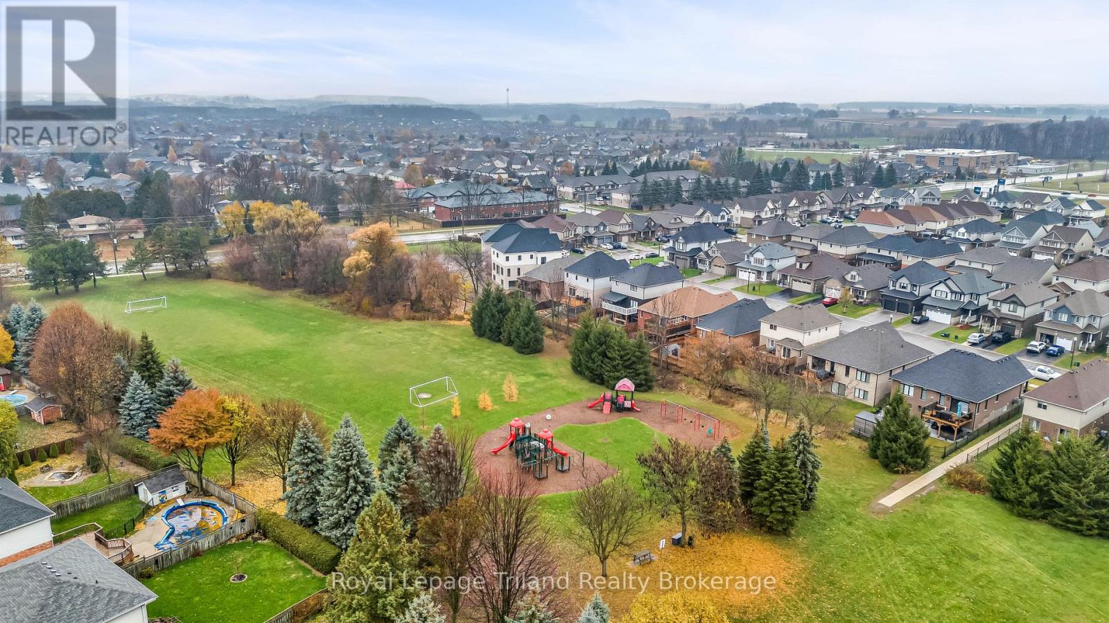 1248 Caen Avenue, Woodstock (Woodstock - North), Ontario  N4T 0J4 - Photo 11 - X12750534