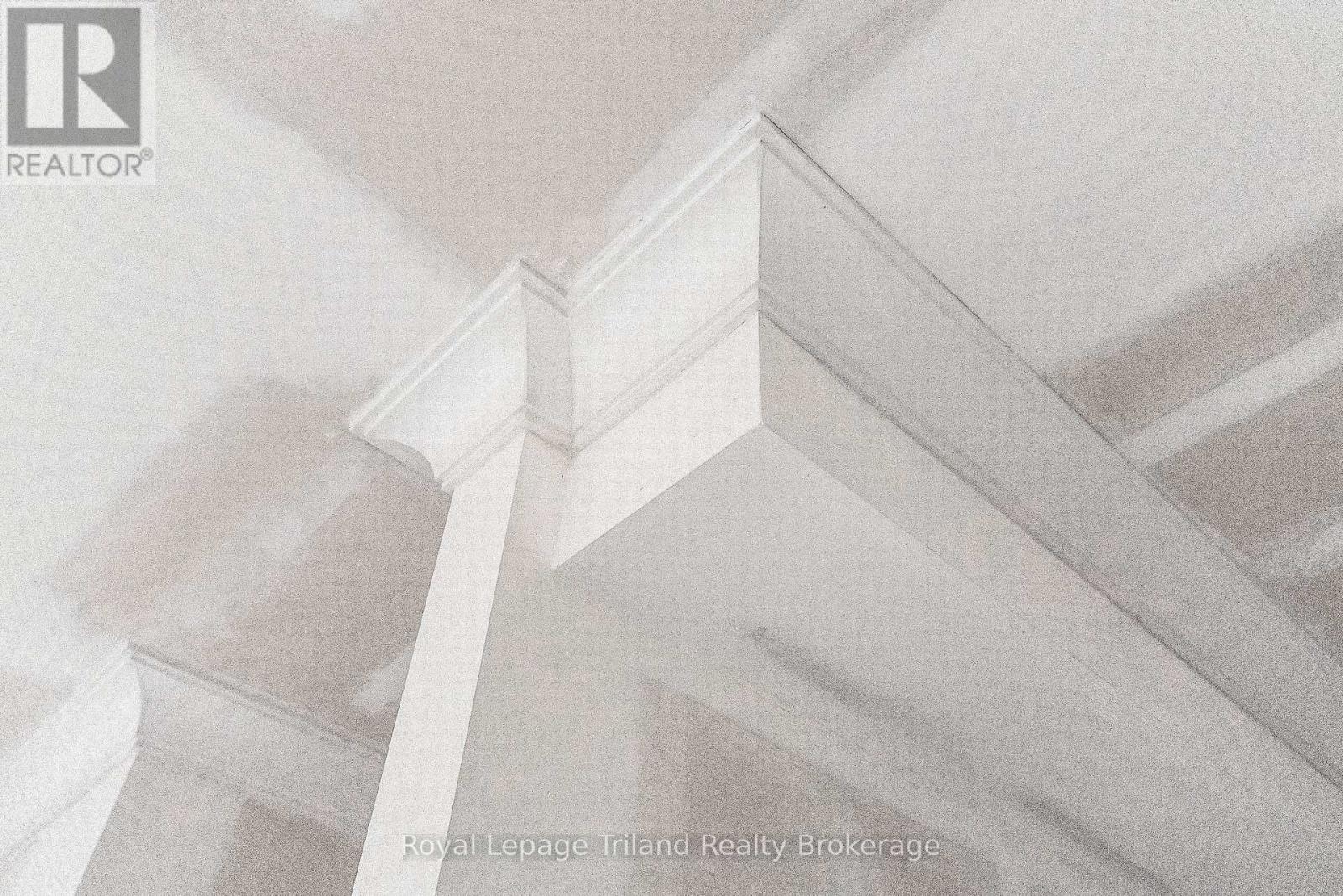 1248 Caen Avenue, Woodstock (Woodstock - North), Ontario  N4T 0J4 - Photo 5 - X12750534