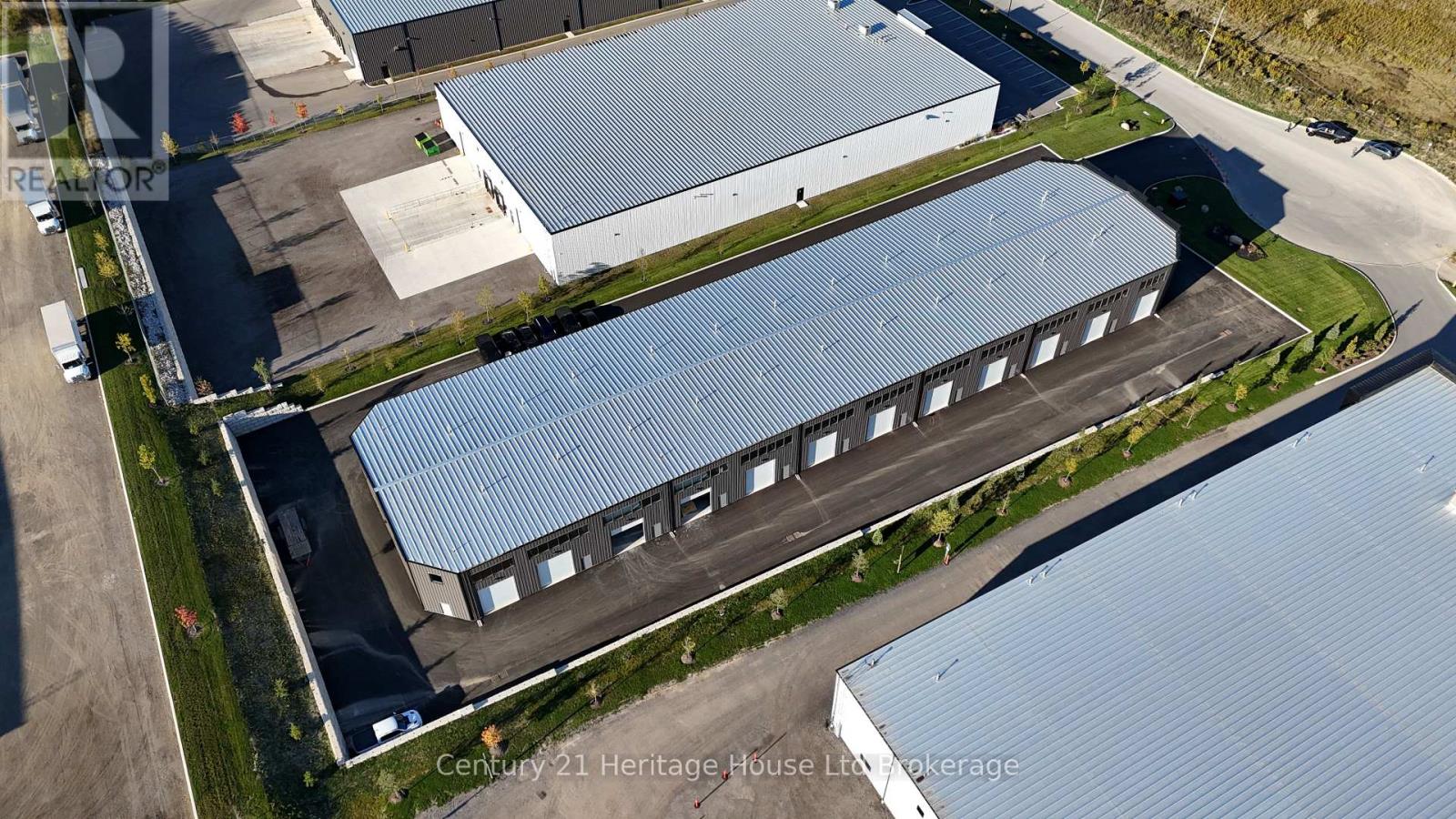 7 - 369 Griffin Way, Woodstock (Woodstock - North), Ontario  N4T 0N2 - Photo 3 - X12754068