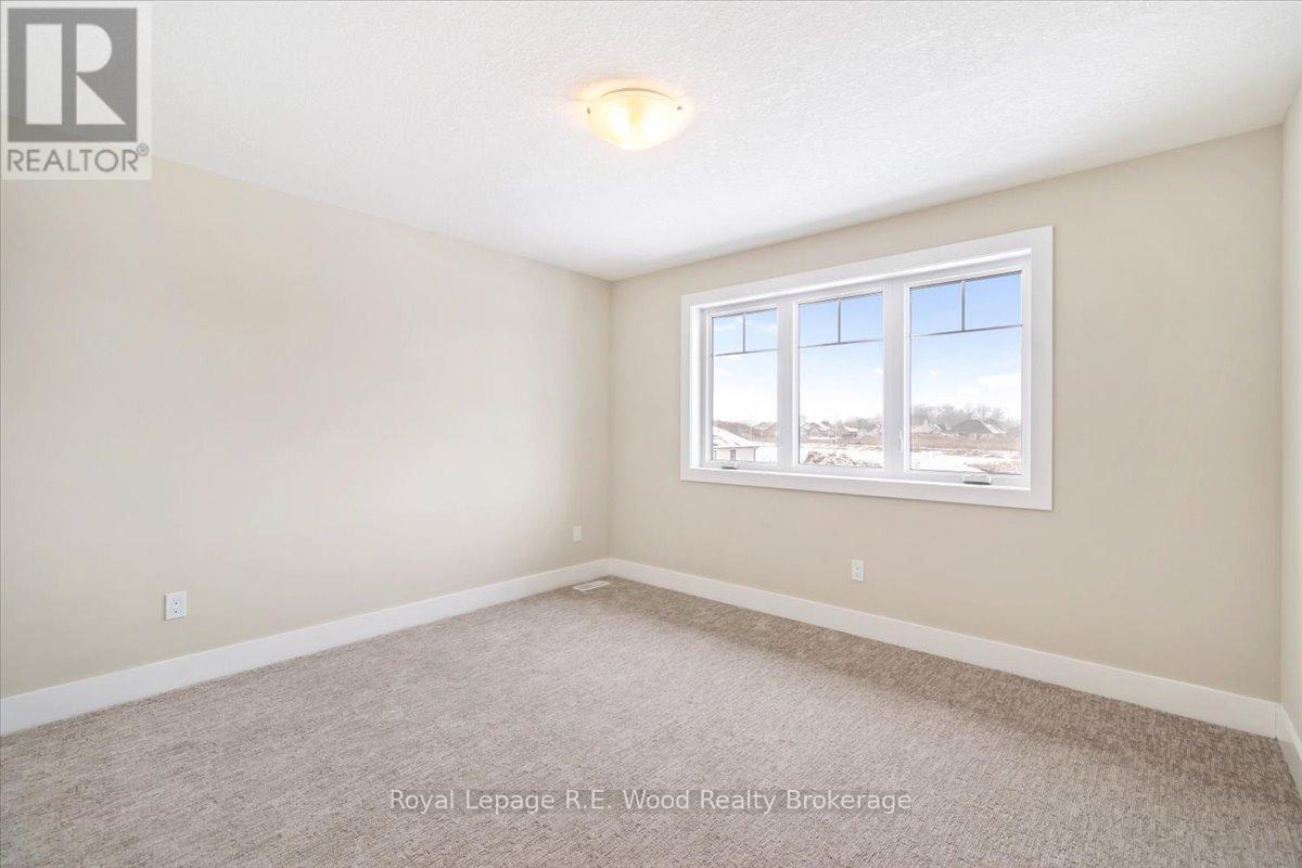 61 Sunview Drive, Norwich (Norwich Town), Ontario  N0J 1P0 - Photo 23 - X12755194