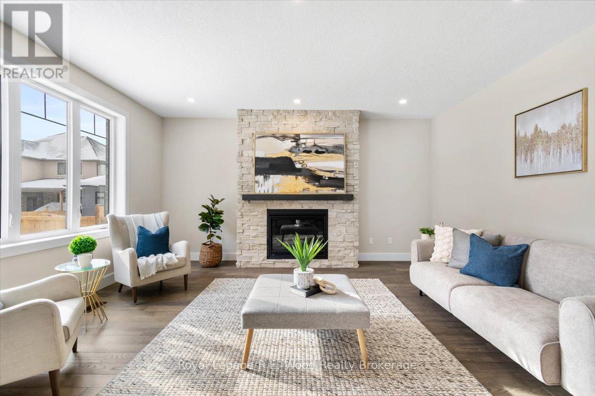 61 Sunview Drive, Norwich (Norwich Town), Ontario  N0J 1P0 - Photo 8 - X12755194