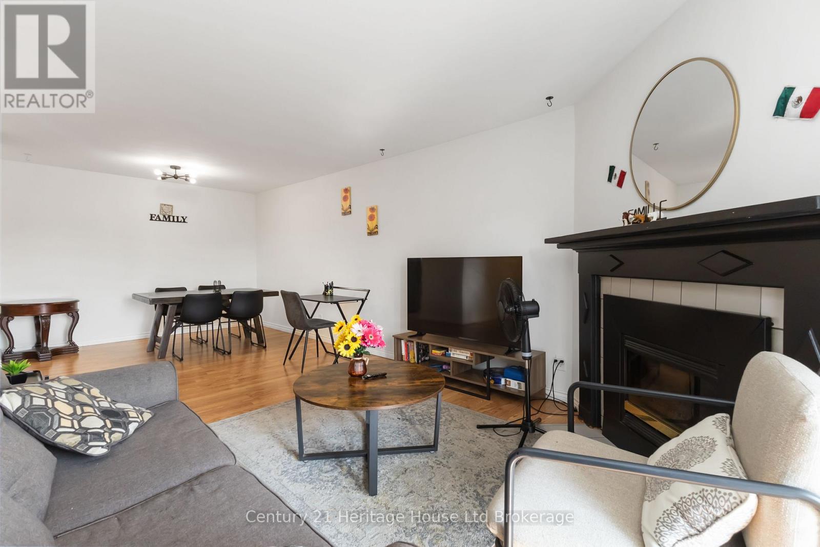 217 - 737 Deveron Crescent, London South (South T), Ontario  N5Z 4X9 - Photo 11 - X12755266