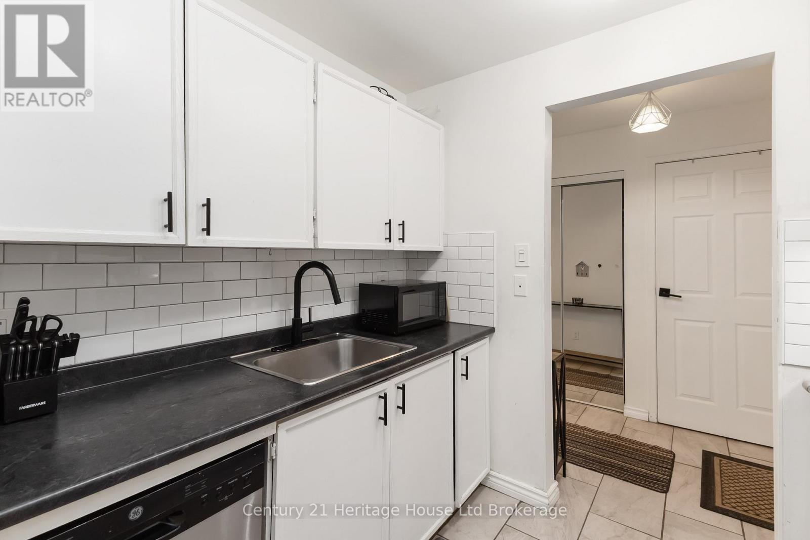 217 - 737 Deveron Crescent, London South (South T), Ontario  N5Z 4X9 - Photo 22 - X12755266