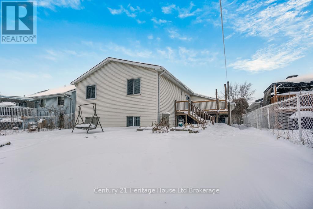 17 Beckett Boulevard, Tillsonburg, Ontario  N4G 5N1 - Photo 3 - X12756496