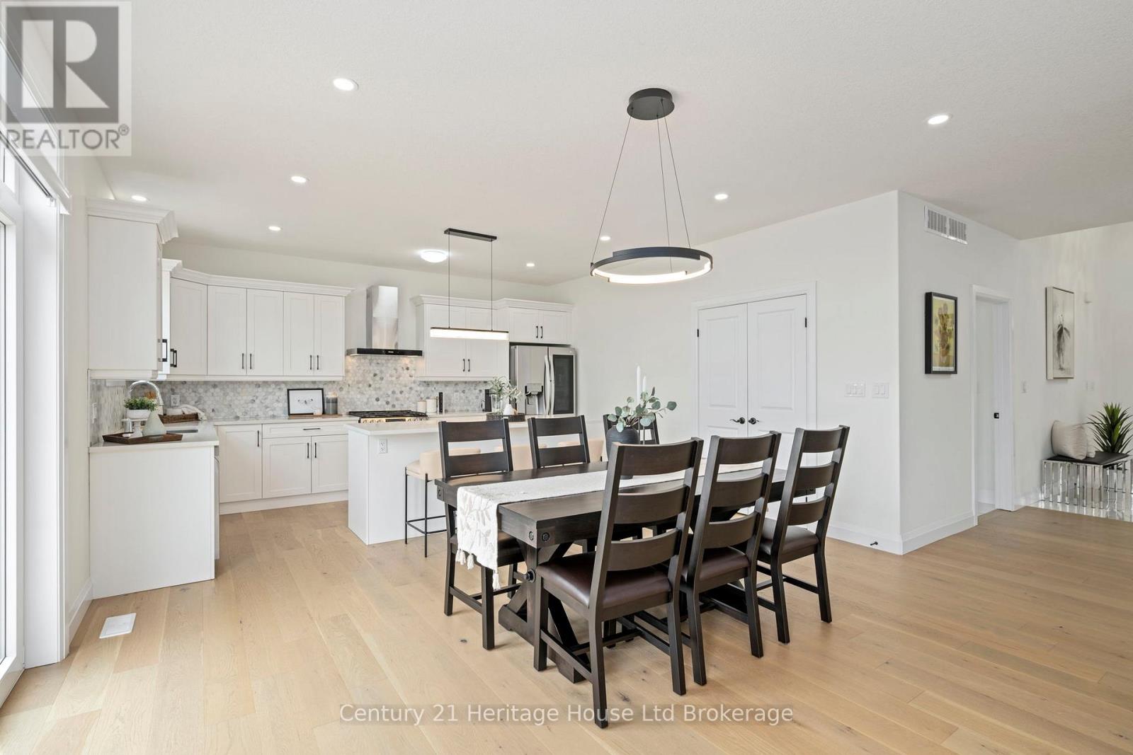 2363 Bakervilla Street, London South (South V), Ontario  N6P 0H4 - Photo 11 - X12757626