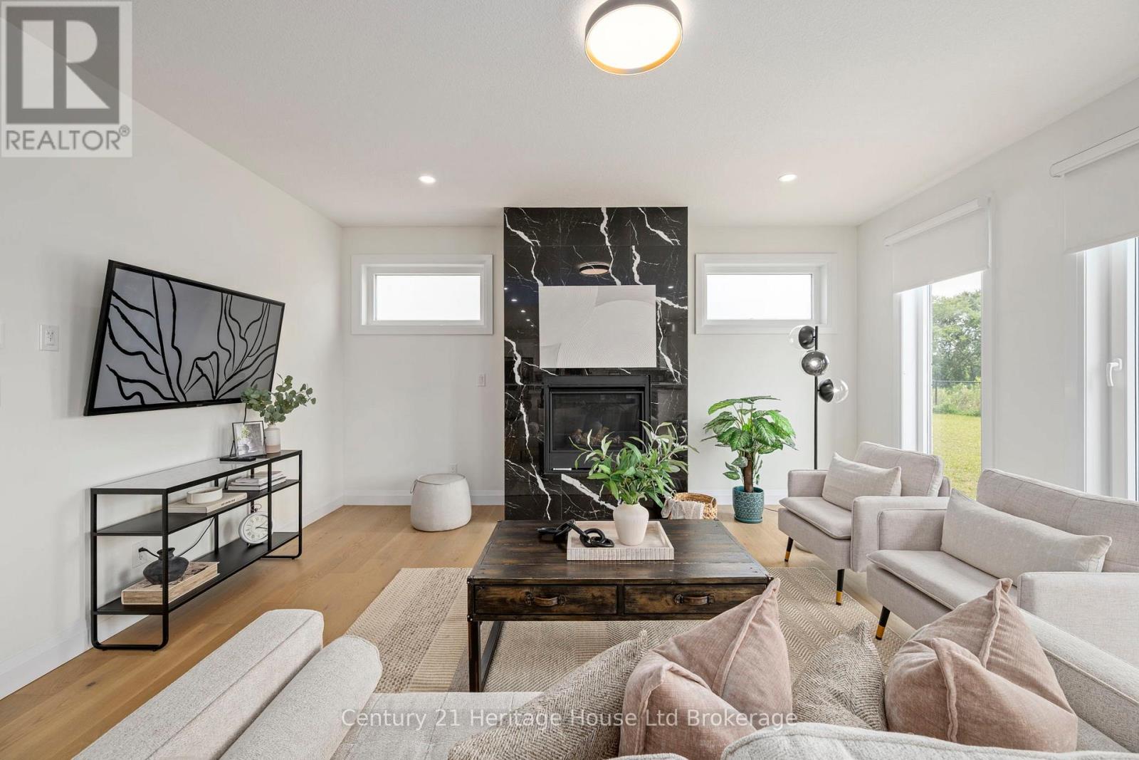 2363 Bakervilla Street, London South (South V), Ontario  N6P 0H4 - Photo 14 - X12757626