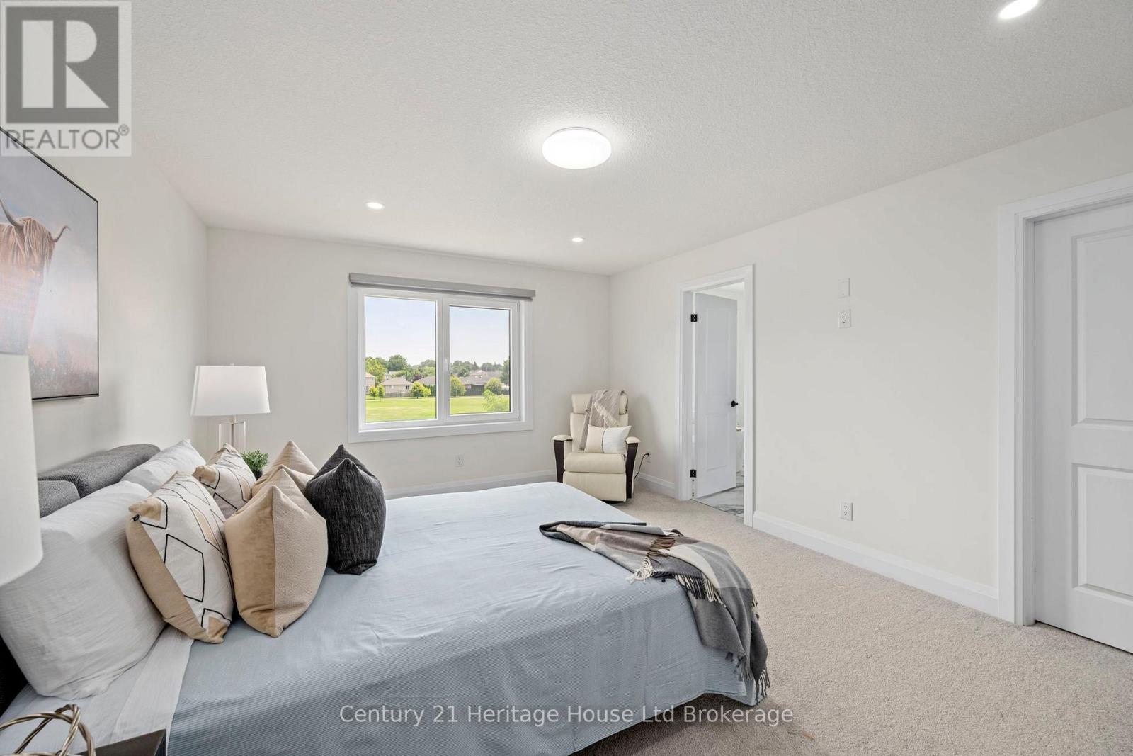 2363 Bakervilla Street, London South (South V), Ontario  N6P 0H4 - Photo 18 - X12757626