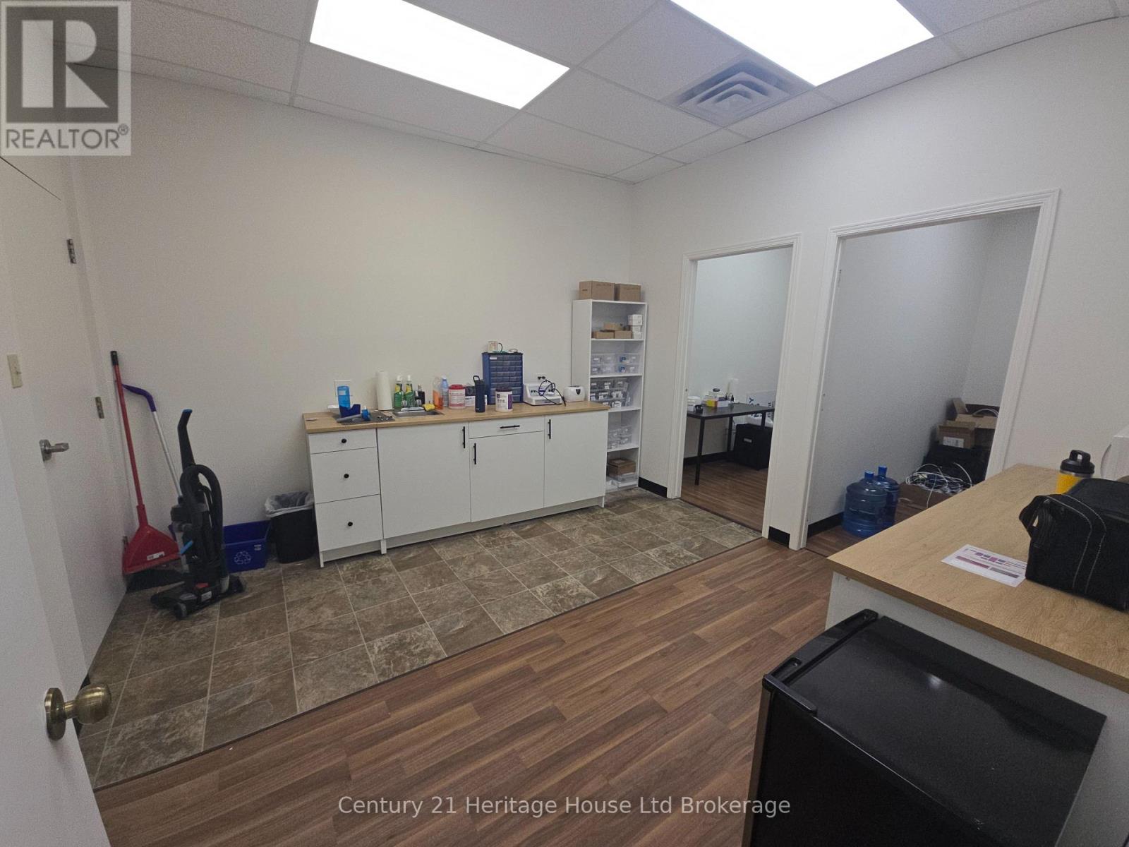 476 Peel Street, Woodstock (Woodstock - South), Ontario  N4S 1K1 - Photo 7 - X12758638