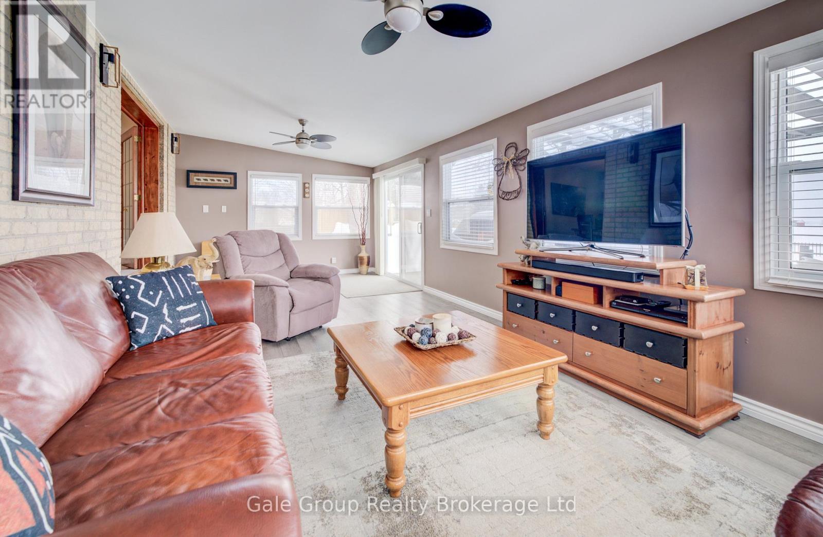 34381 Denfield Road, Lucan Biddulph (Clandeboye), Ontario  N0M 2S0 - Photo 20 - X12760486