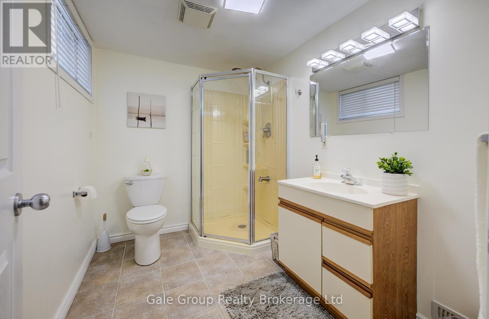 34381 Denfield Road, Lucan Biddulph (Clandeboye), Ontario  N0M 2S0 - Photo 36 - X12760486