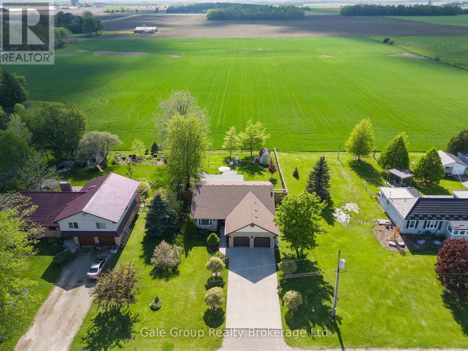 34381 Denfield Road, Lucan Biddulph (Clandeboye), Ontario  N0M 2S0 - Photo 38 - X12760486