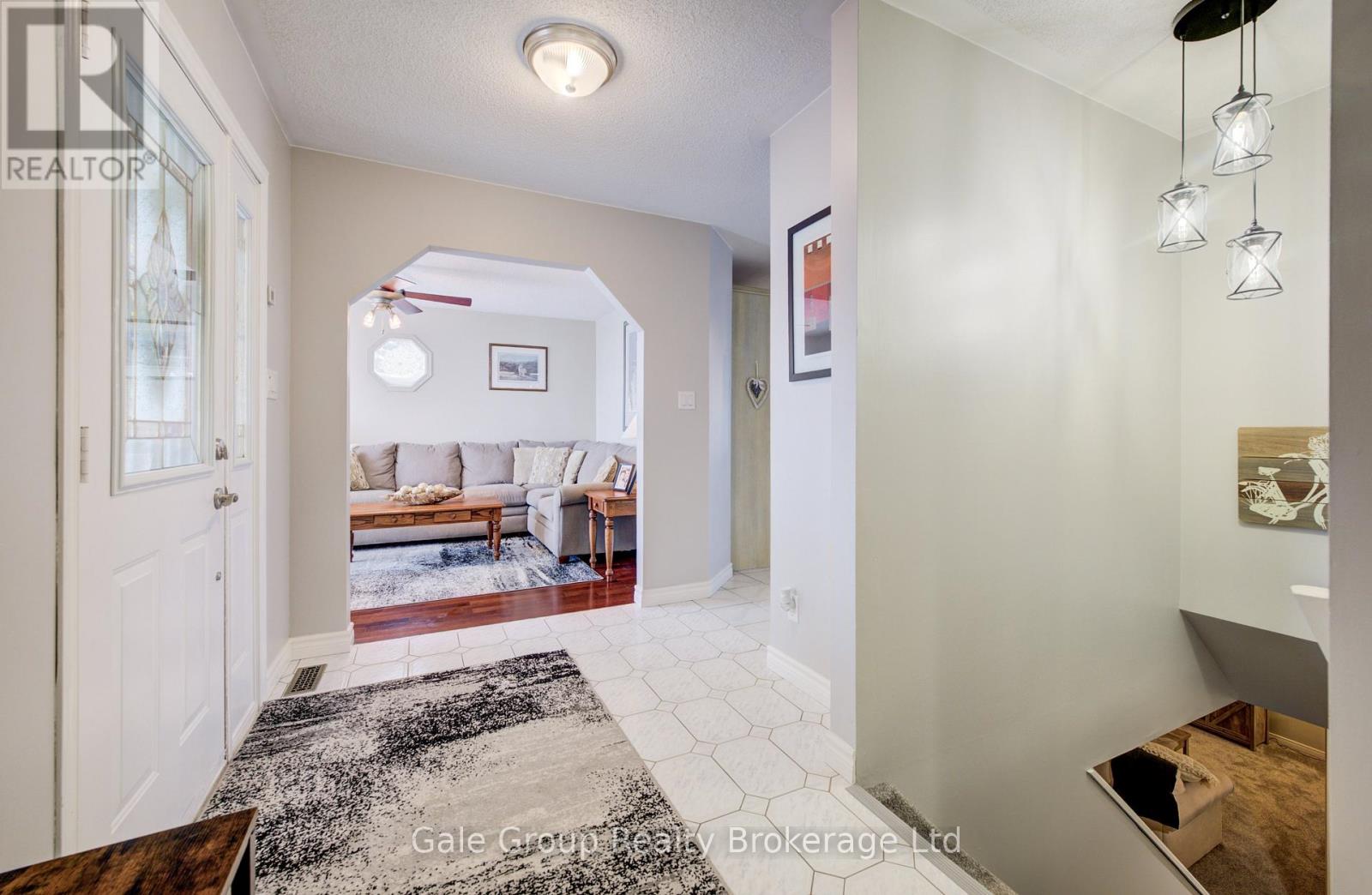 34381 Denfield Road, Lucan Biddulph (Clandeboye), Ontario  N0M 2S0 - Photo 7 - X12760486