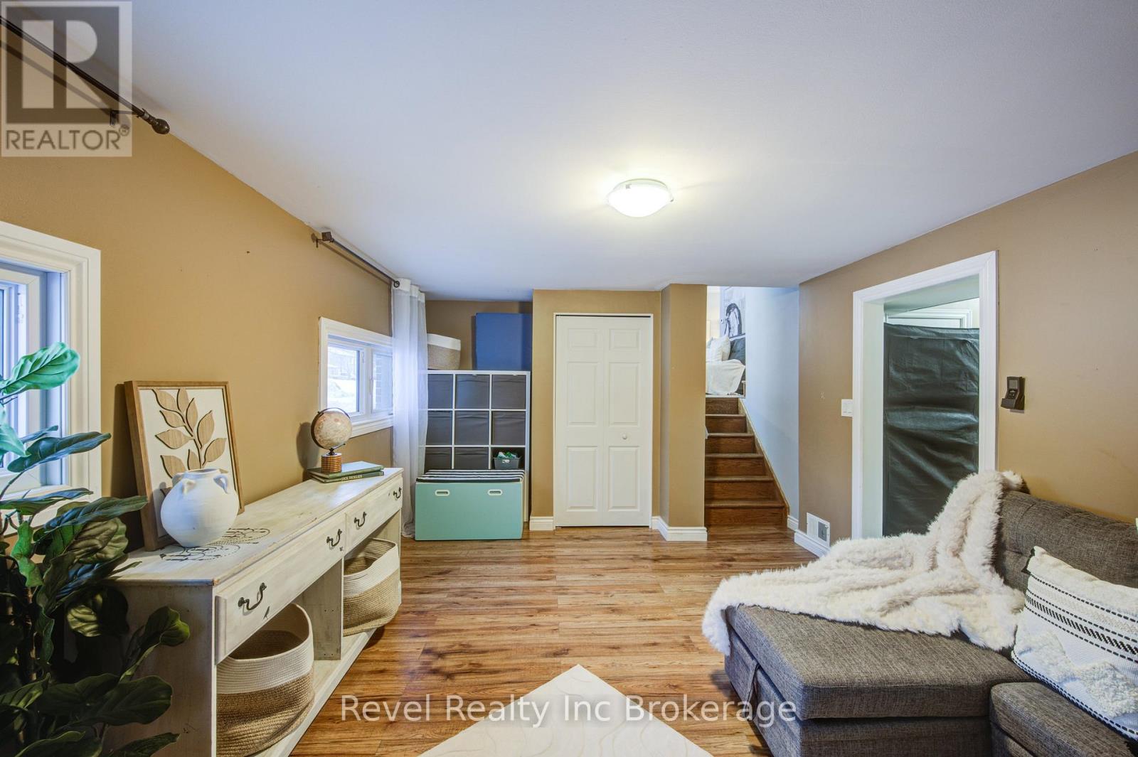 828 Warwick Street, Woodstock (Woodstock - North), Ontario  N4S 4R4 - Photo 26 - X12761000