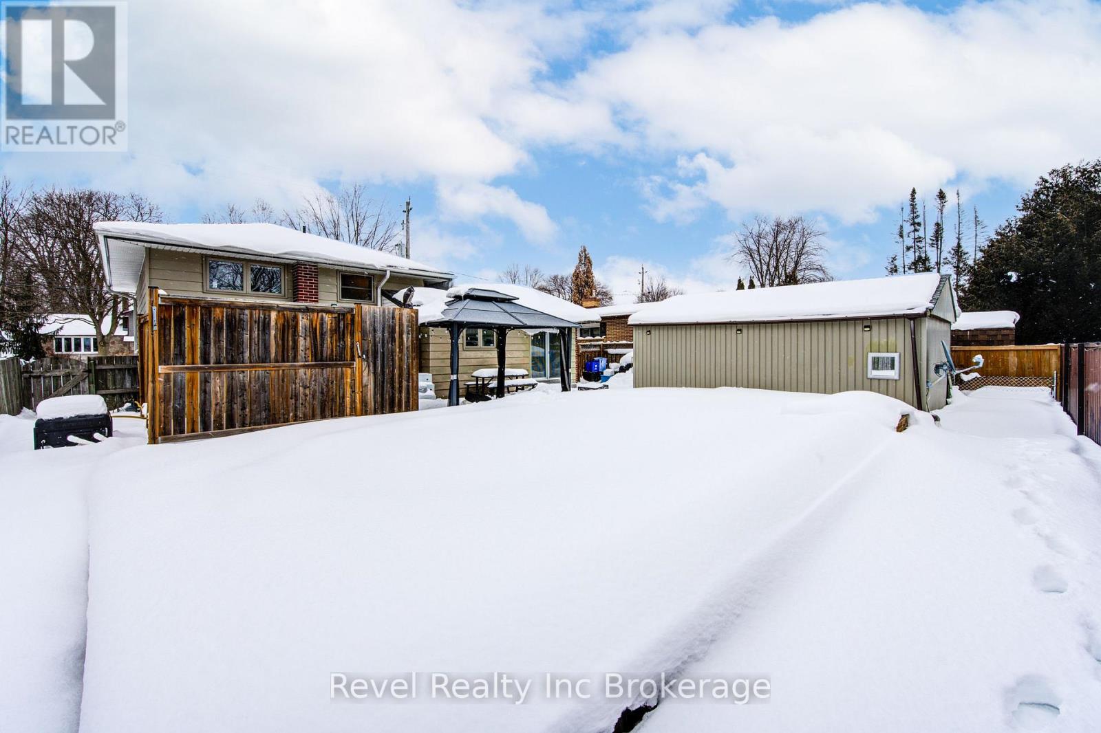 828 Warwick Street, Woodstock (Woodstock - North), Ontario  N4S 4R4 - Photo 29 - X12761000