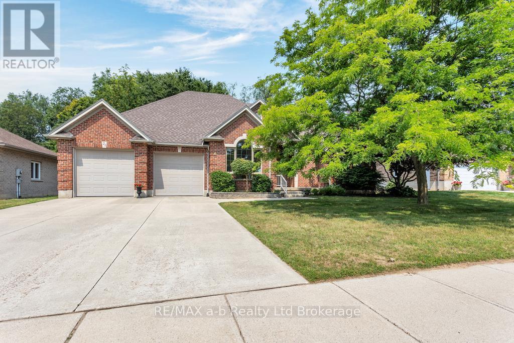 21 Windemere Avenue, Tillsonburg, Ontario  N4G 5M8 - Photo 28 - X12761832