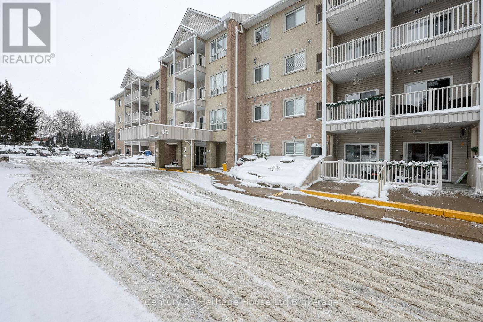 201 - 46 Canterbury Street, Ingersoll (Ingersoll - South), Ontario  N5C 1C4 - Photo 3 - X12763158