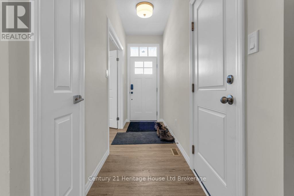 19 Livingston Drive, Tillsonburg, Ontario  N4G 0J3 - Photo 14 - X12764156