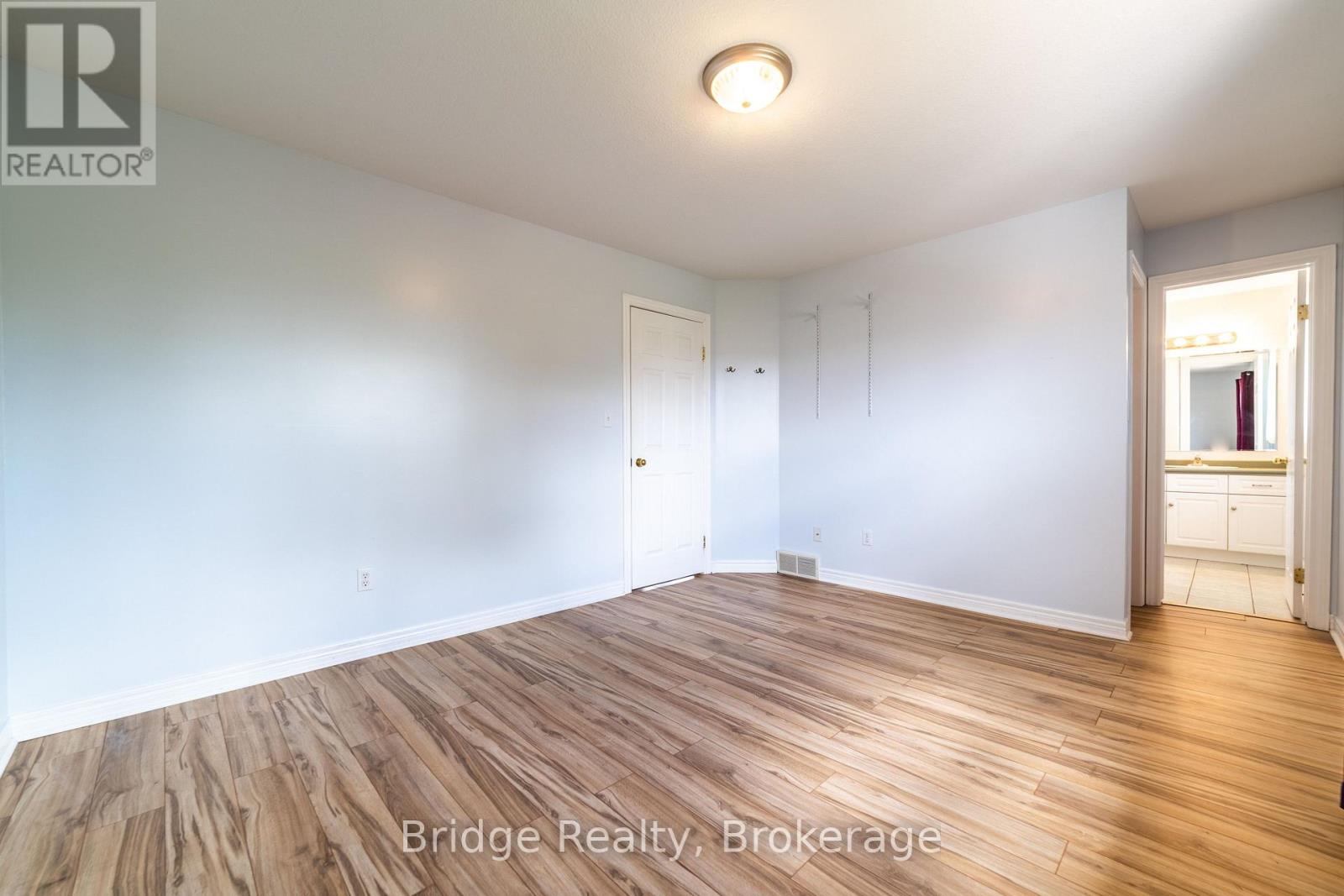 551 Ontario Street, Woodstock (Woodstock - South), Ontario  N4V 1H2 - Photo 21 - X12764274