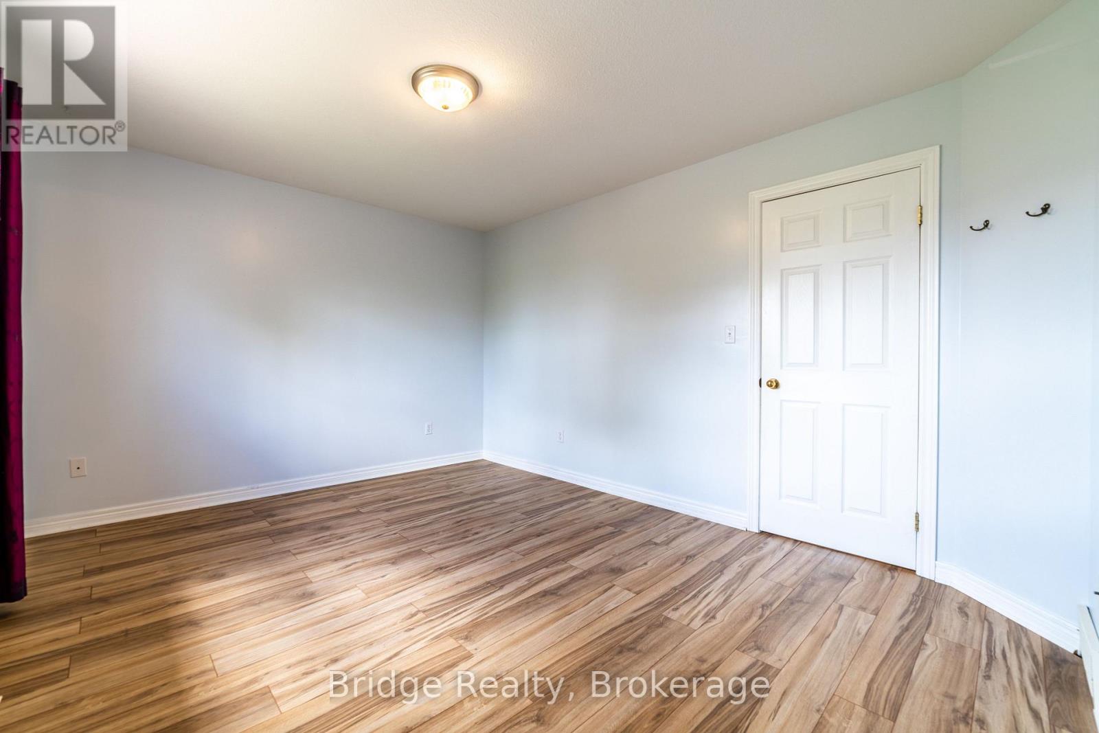 551 Ontario Street, Woodstock (Woodstock - South), Ontario  N4V 1H2 - Photo 22 - X12764274