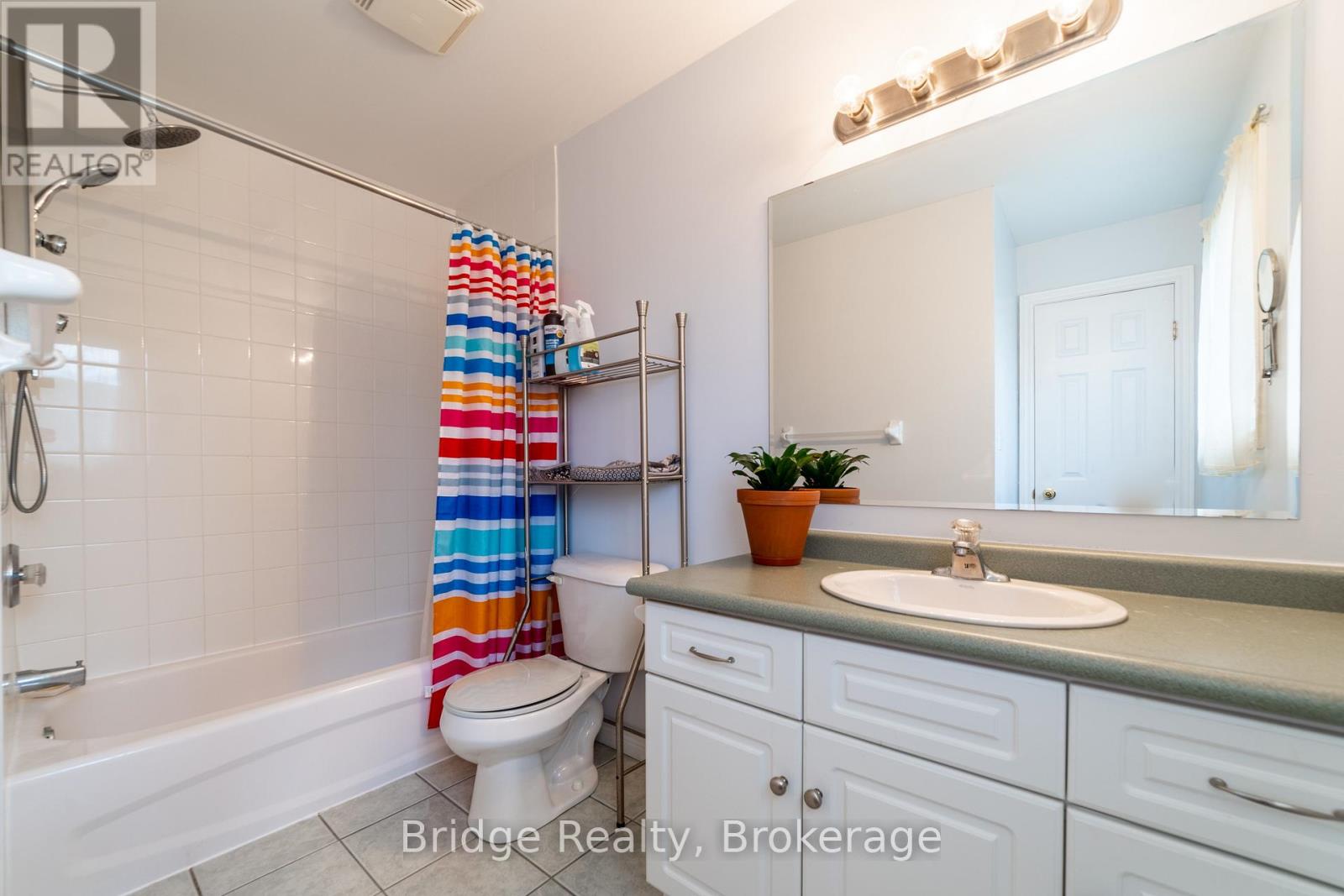 551 Ontario Street, Woodstock (Woodstock - South), Ontario  N4V 1H2 - Photo 24 - X12764274