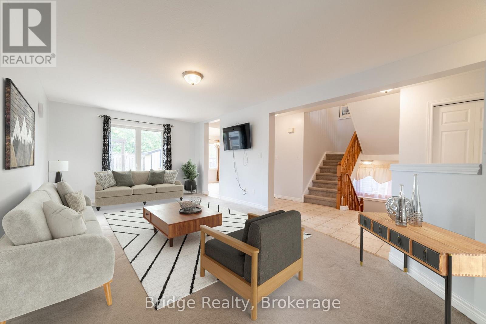 551 Ontario Street, Woodstock (Woodstock - South), Ontario  N4V 1H2 - Photo 6 - X12764274