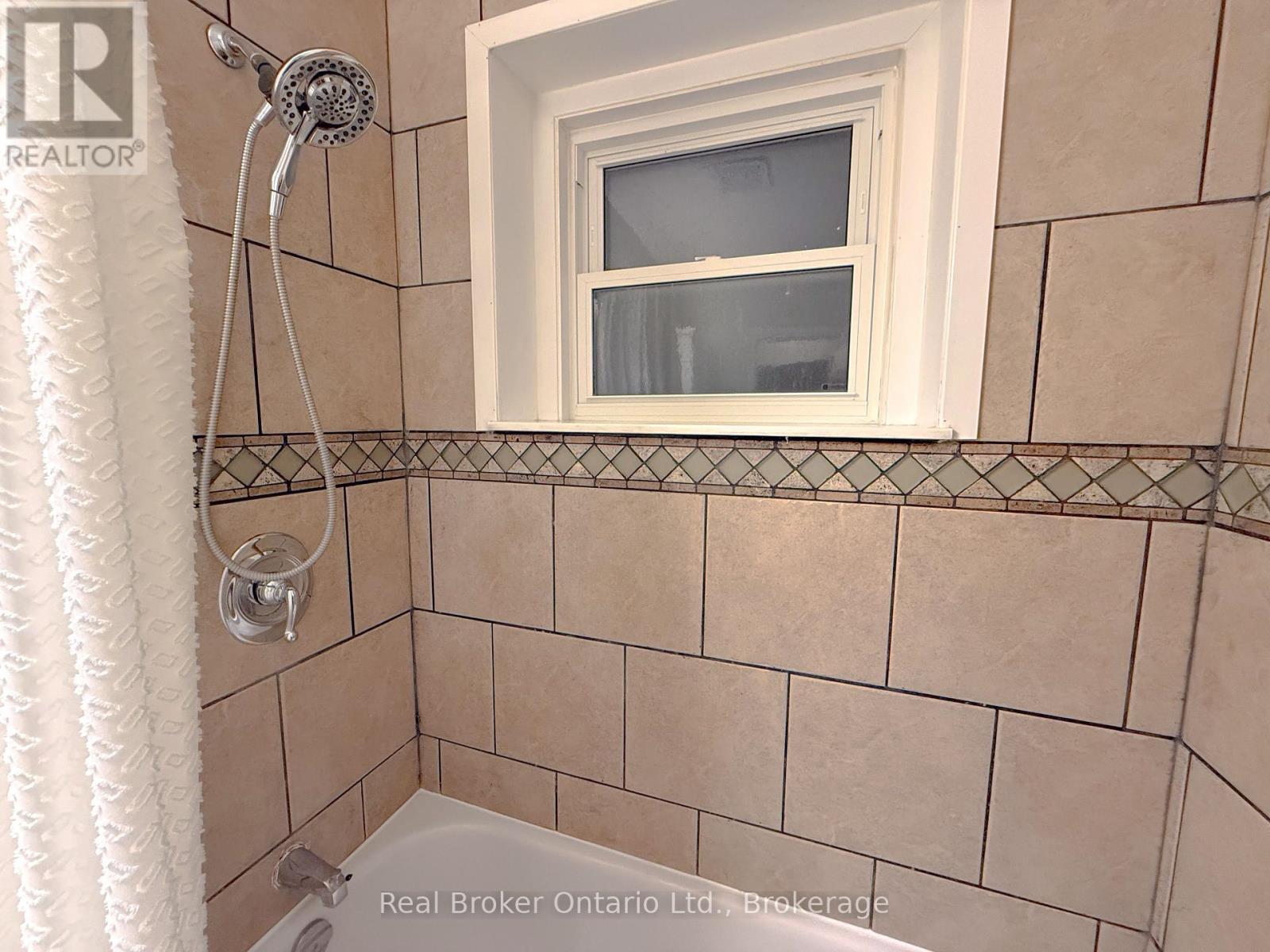 25 Drummond Street, Brantford, Ontario  N3S 5Z2 - Photo 24 - X12765124