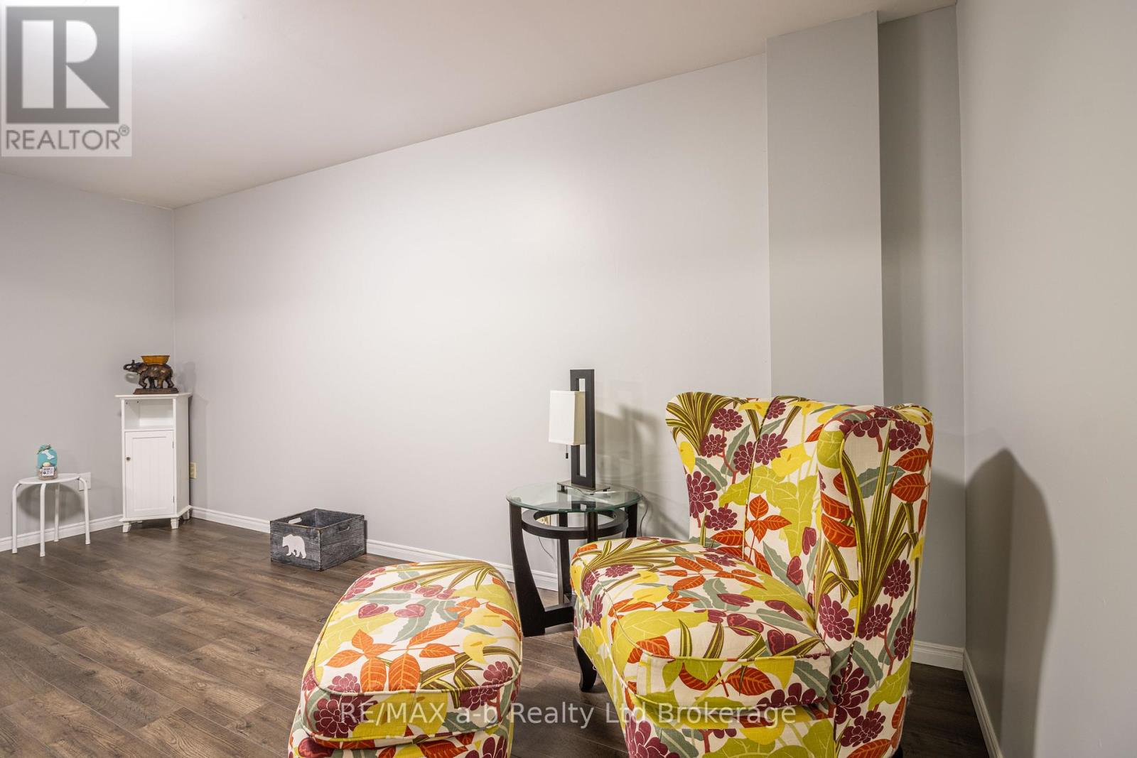 18 Oriole Crescent, Woodstock (Woodstock - North), Ontario  N4T 1T1 - Photo 20 - X12765442