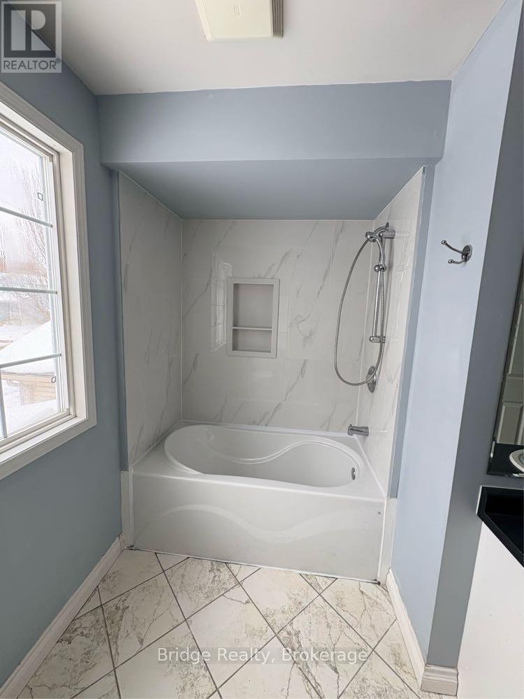 67 Stafford Street, Woodstock (Woodstock - South), Ontario  N4S 3Z8 - Photo 12 - X12766970