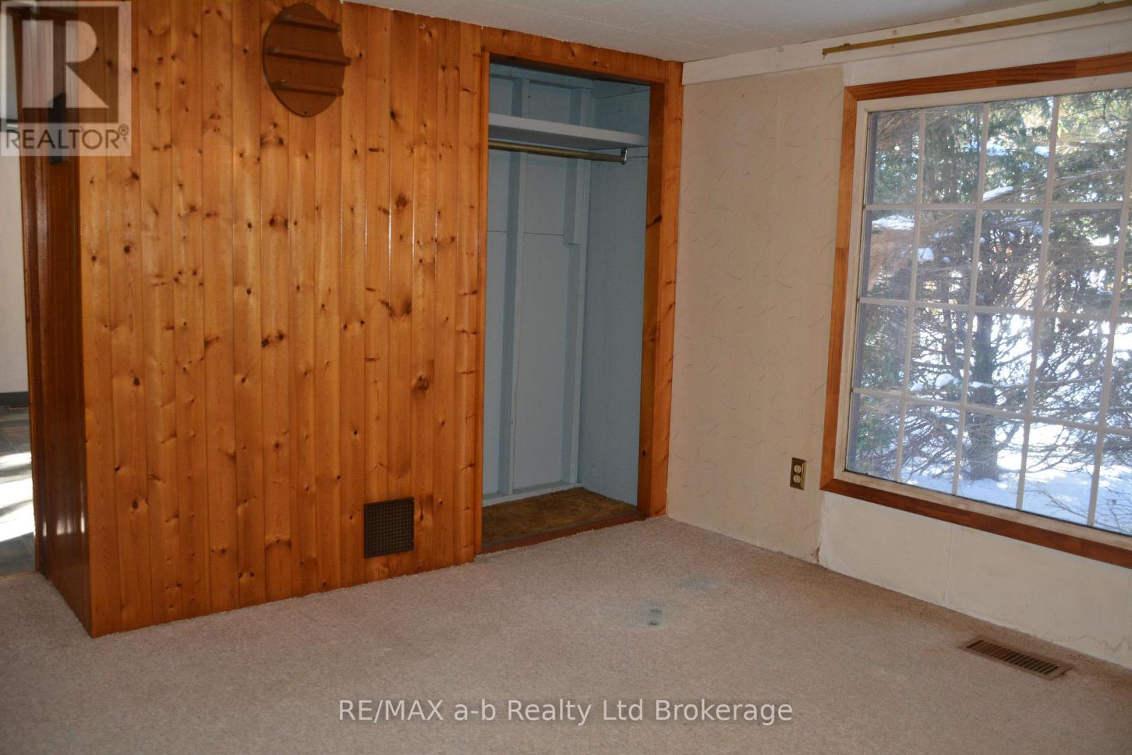 146 Whiting Street, Ingersoll (Ingersoll - South), Ontario  N5C 3B3 - Photo 22 - X12768778