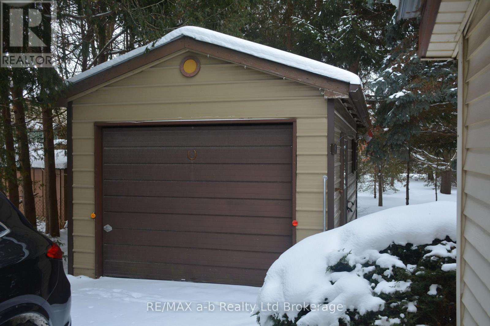 146 Whiting Street, Ingersoll (Ingersoll - South), Ontario  N5C 3B3 - Photo 5 - X12768778