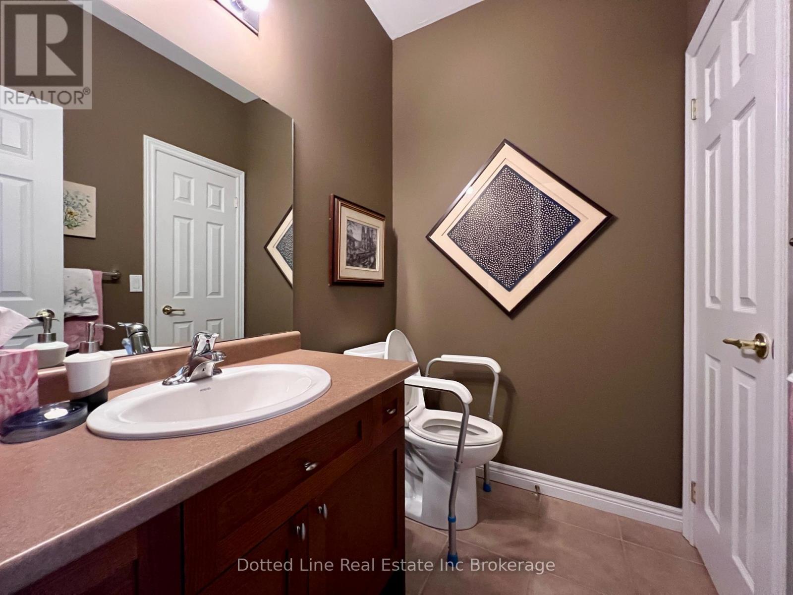 25 - 500 Lakeview Drive, Woodstock (Woodstock - North), Ontario  N4T 1W4 - Photo 8 - X12771462