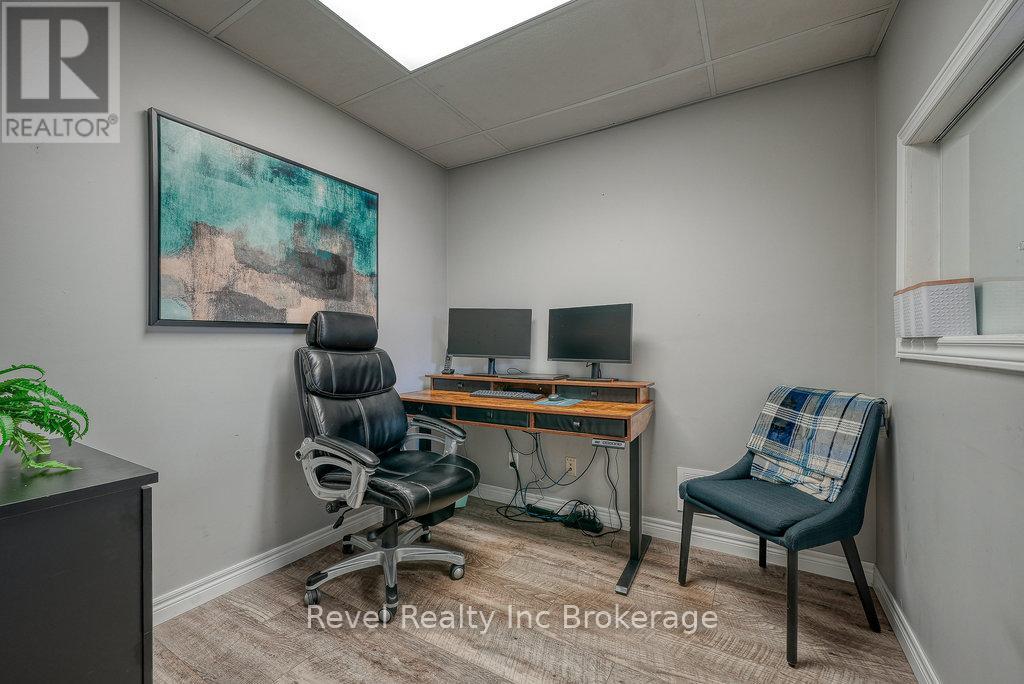 9 King Street W, Ingersoll (Ingersoll - South), Ontario  N5C 2J2 - Photo 11 - X12771642