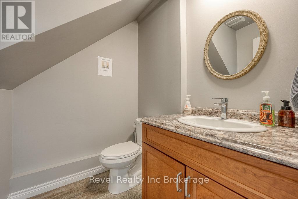 9 King Street W, Ingersoll (Ingersoll - South), Ontario  N5C 2J2 - Photo 12 - X12771642