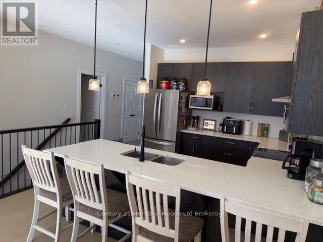 3.5 South Court Street W, Norwich (Norwich Town), Ontario  N0J 1P0 - Photo 4 - X12775120